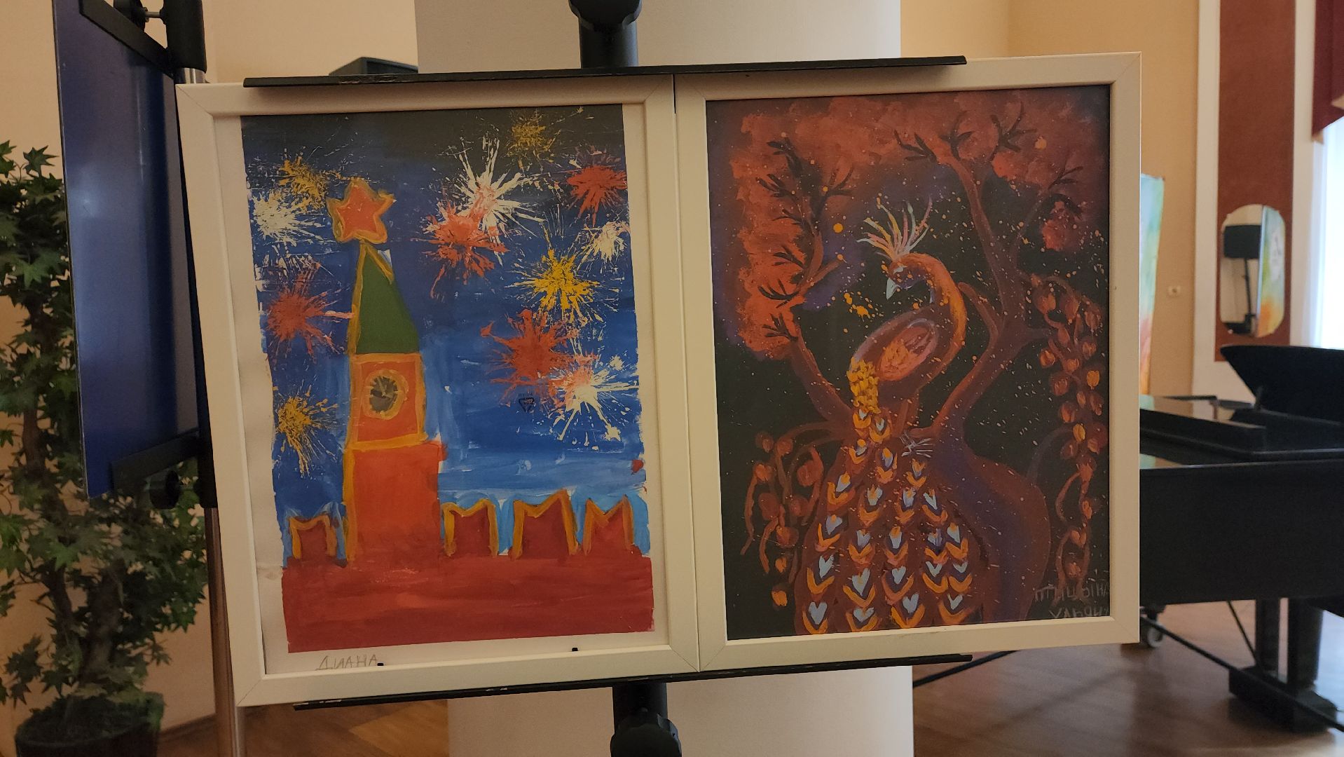 вертикалки, пушкино, детские рисунки, экспозиция, дети с овз, картины, благотворительная выставка,общественная организация,