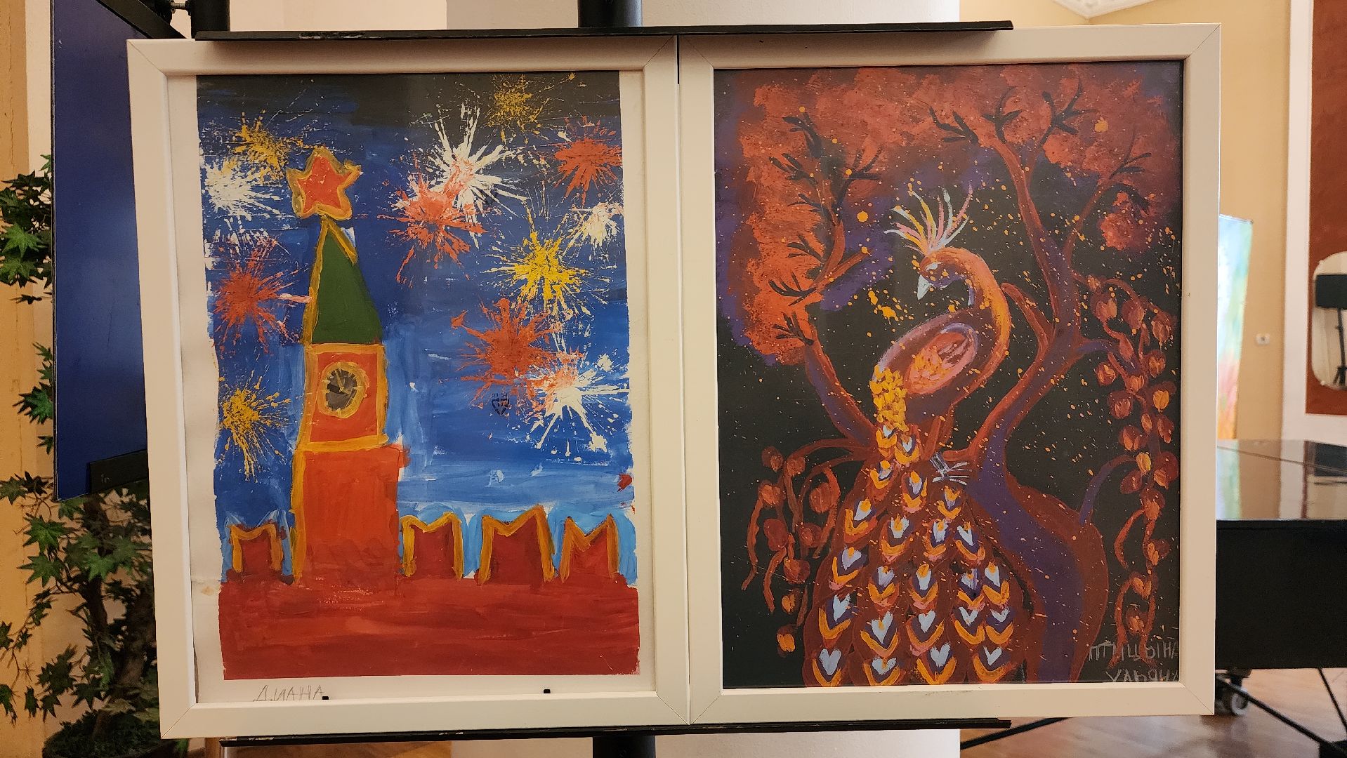 вертикалки, пушкино, детские рисунки, экспозиция, дети с овз, картины, благотворительная выставка,общественная организация,