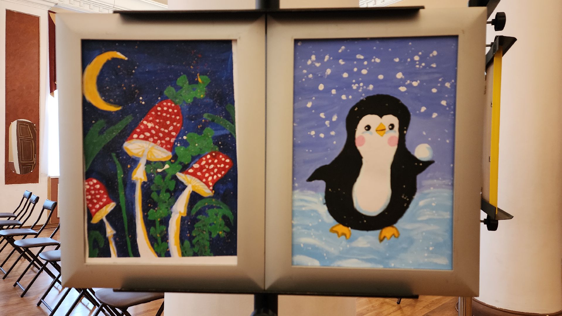 вертикалки, пушкино, детские рисунки, экспозиция, дети с овз, картины, благотворительная выставка,общественная организация,