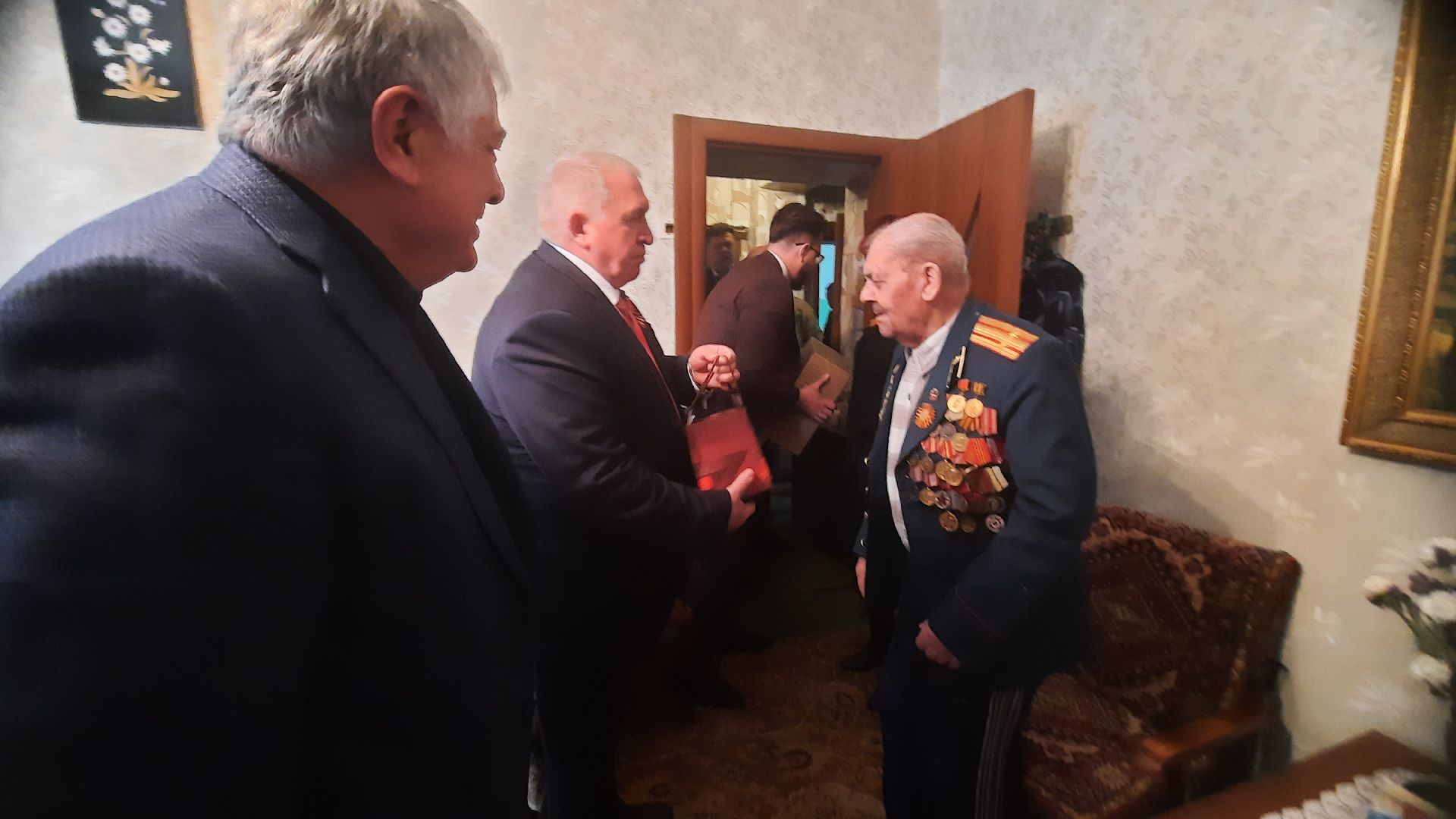 Ветеран Великой Отечественной войны, Наро-Фоминск, депутат Госдумы, Отари Аршба