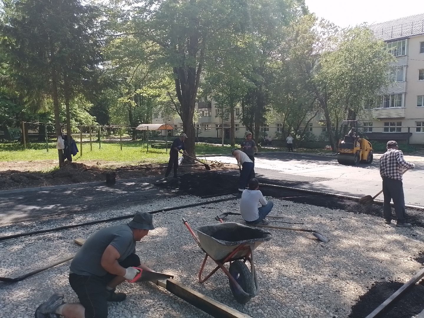 городской округ восход, благоустройство, асфальт, асфальтирование дворов,
