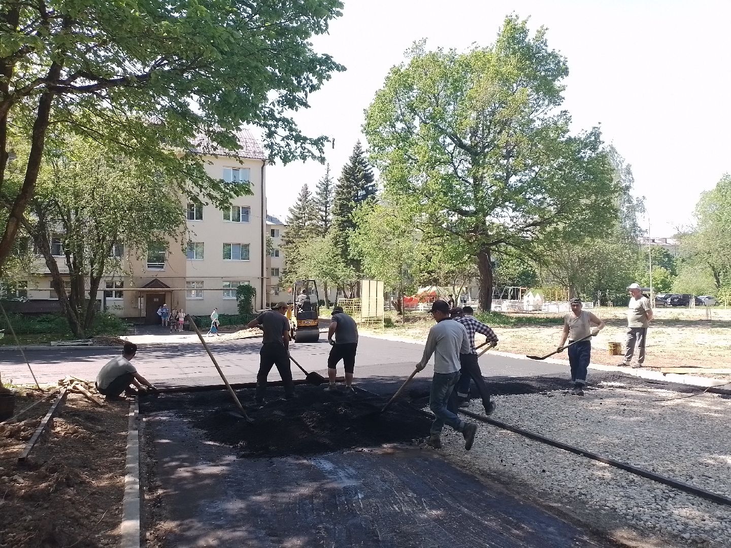 городской округ восход, благоустройство, асфальт, асфальтирование дворов,