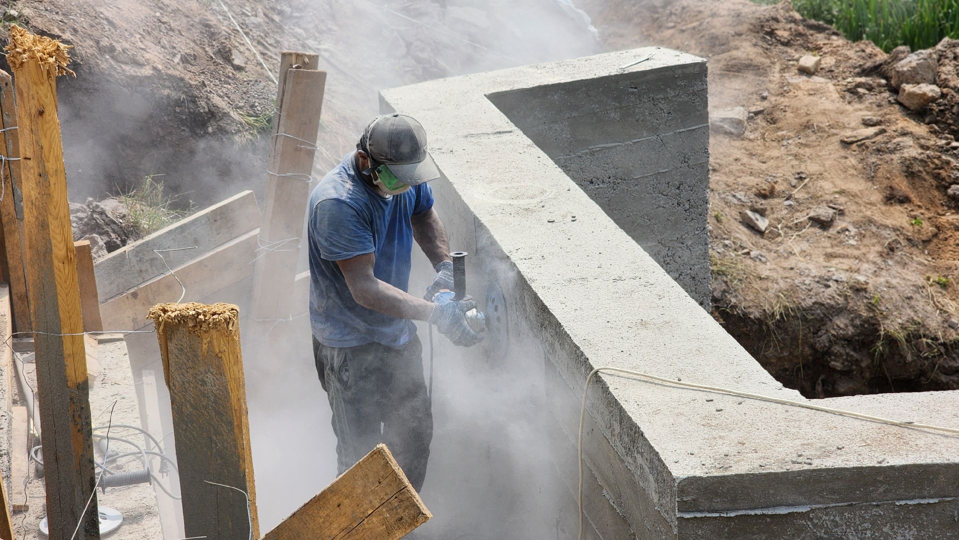 волоколамск, м9 балтия,ремонт водопропуска,