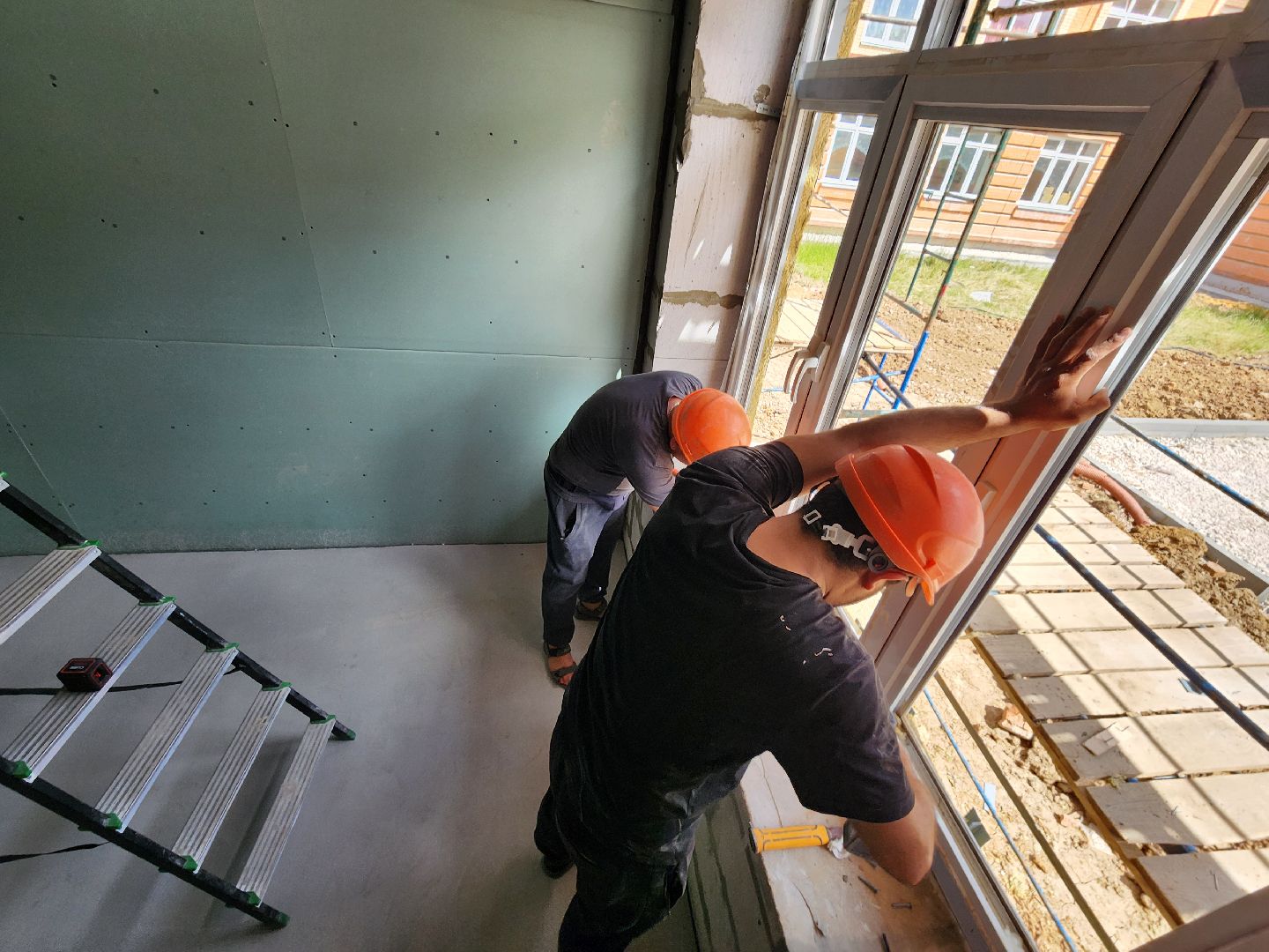 чехов, улица лопасненская, школа 3, пристройка к школе, строительство, реконструкция, спортивный зал, актовый зал, внутренняя отделка, система вентиляции, витражи, оконные блоки, воздуховоды,