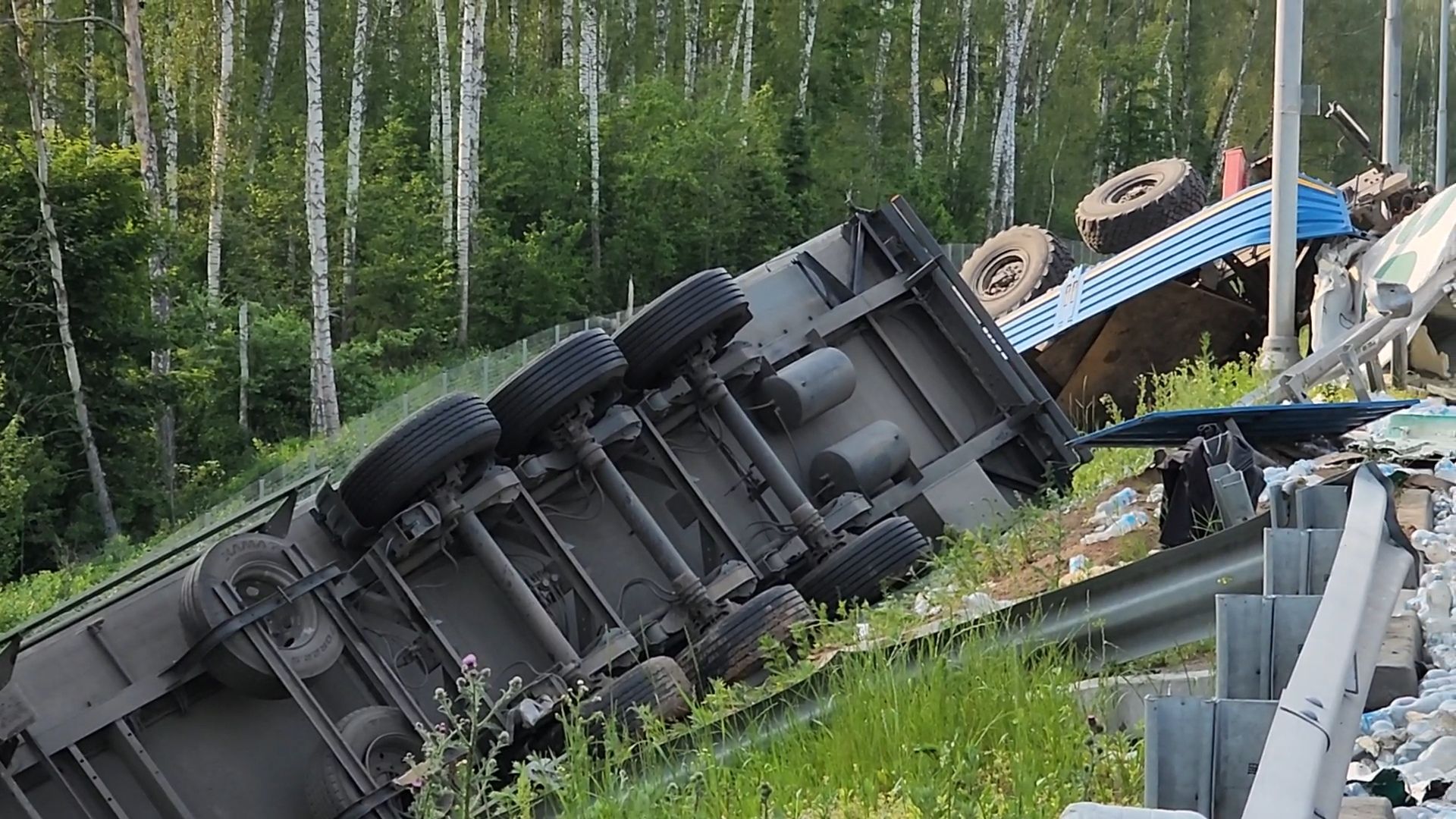 дтп на трассе м5 урал, дтп раменский округ, авария с двумя большегрузами,