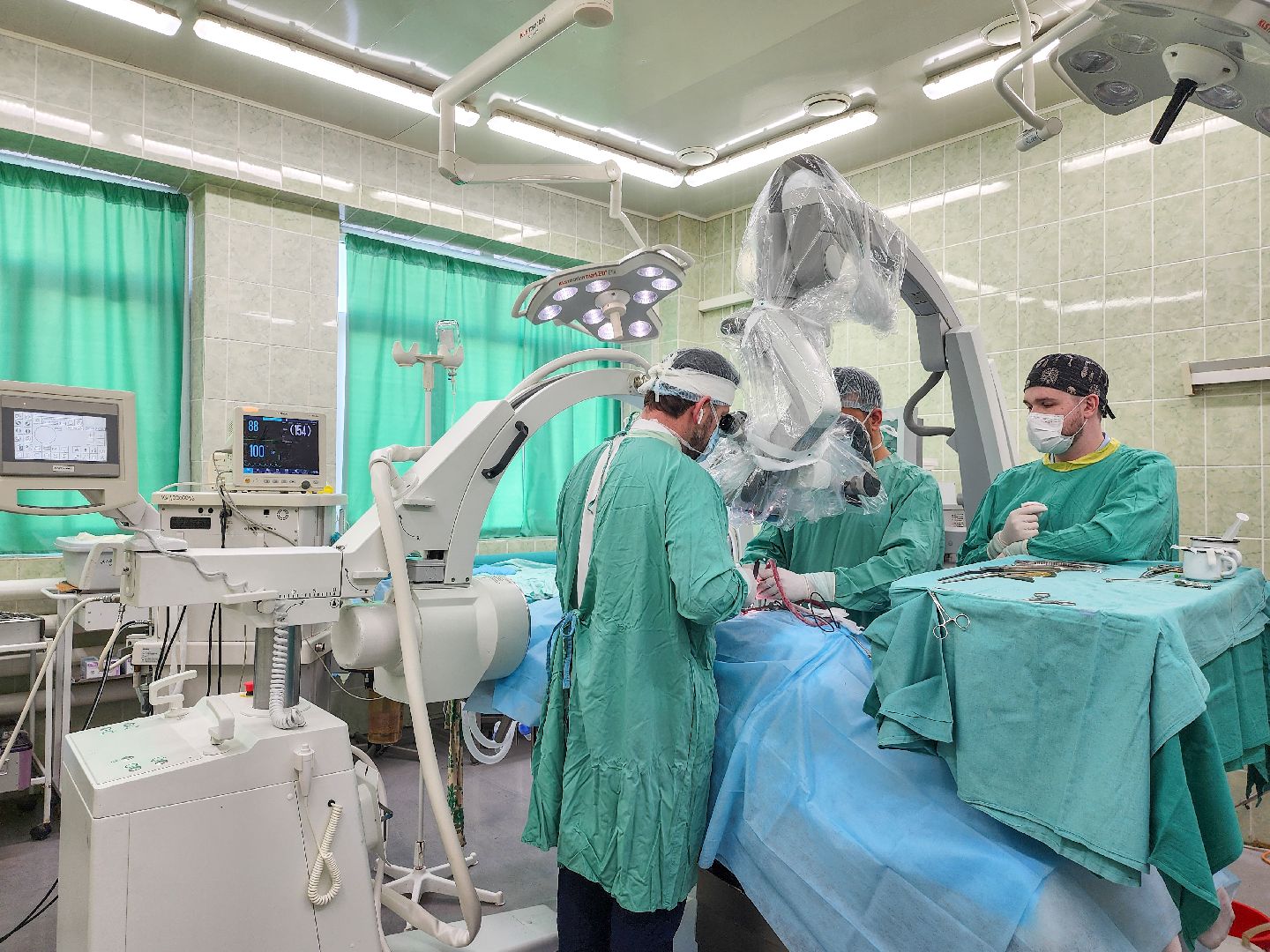 Подольск, медицина, нейрохирургия, операция, головной мозг, покб,