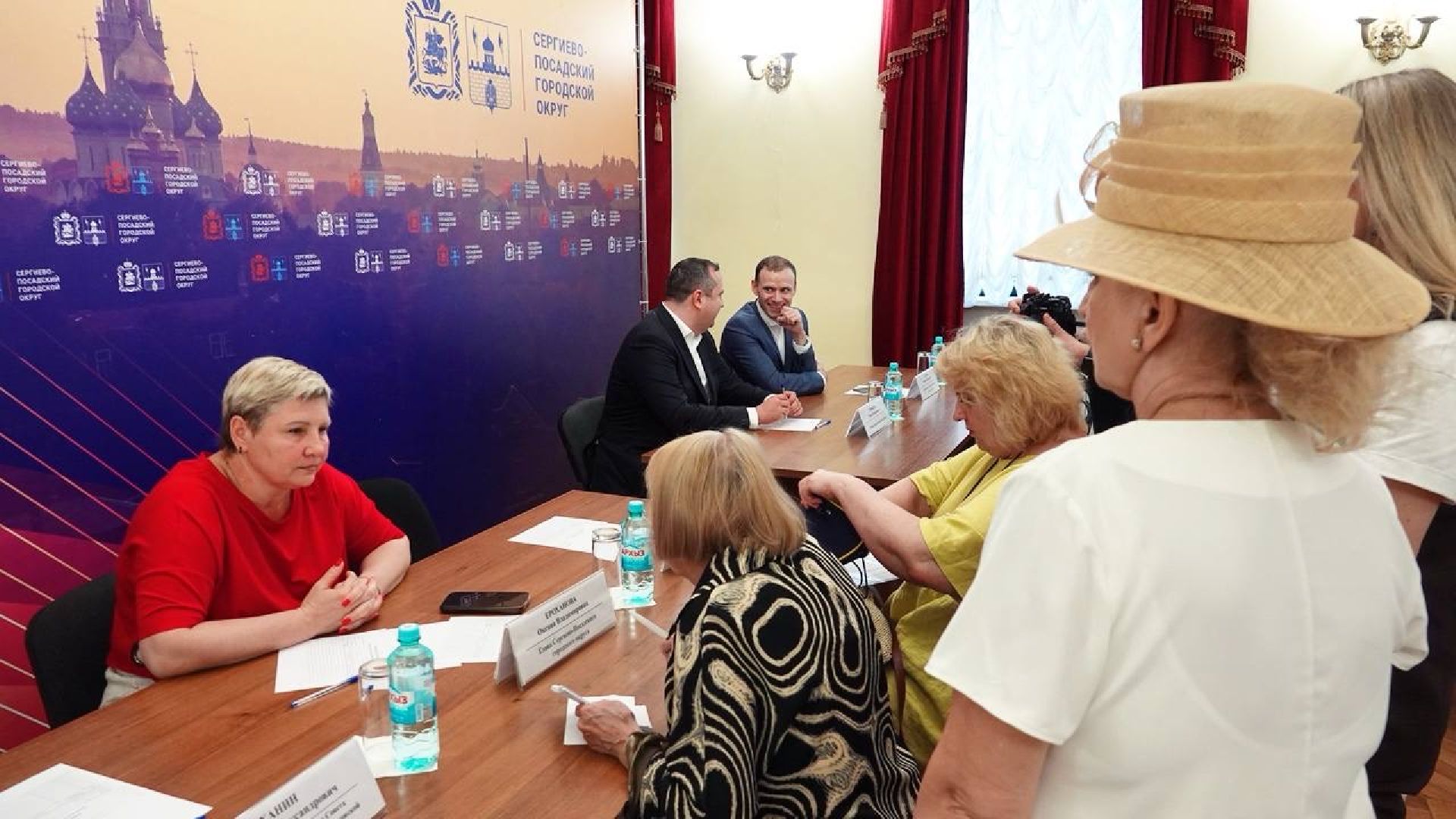 власть, сергиев посад, сергиево-посадский городской округ, кустовая выездная администрация ,диалог с жителями ,