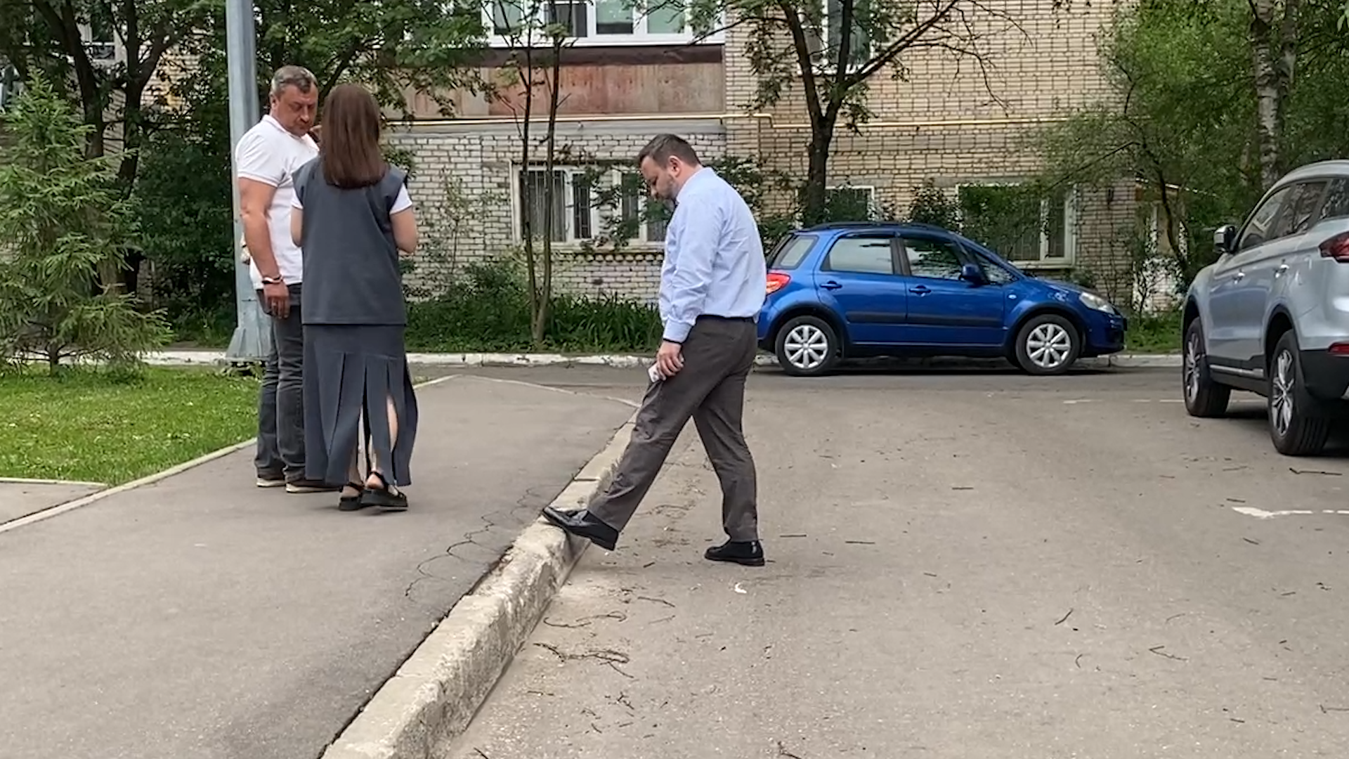 благоустройство, ремонт бордюров, власиха ремонт дорог, ямочный ремонт, благоустройство территории,