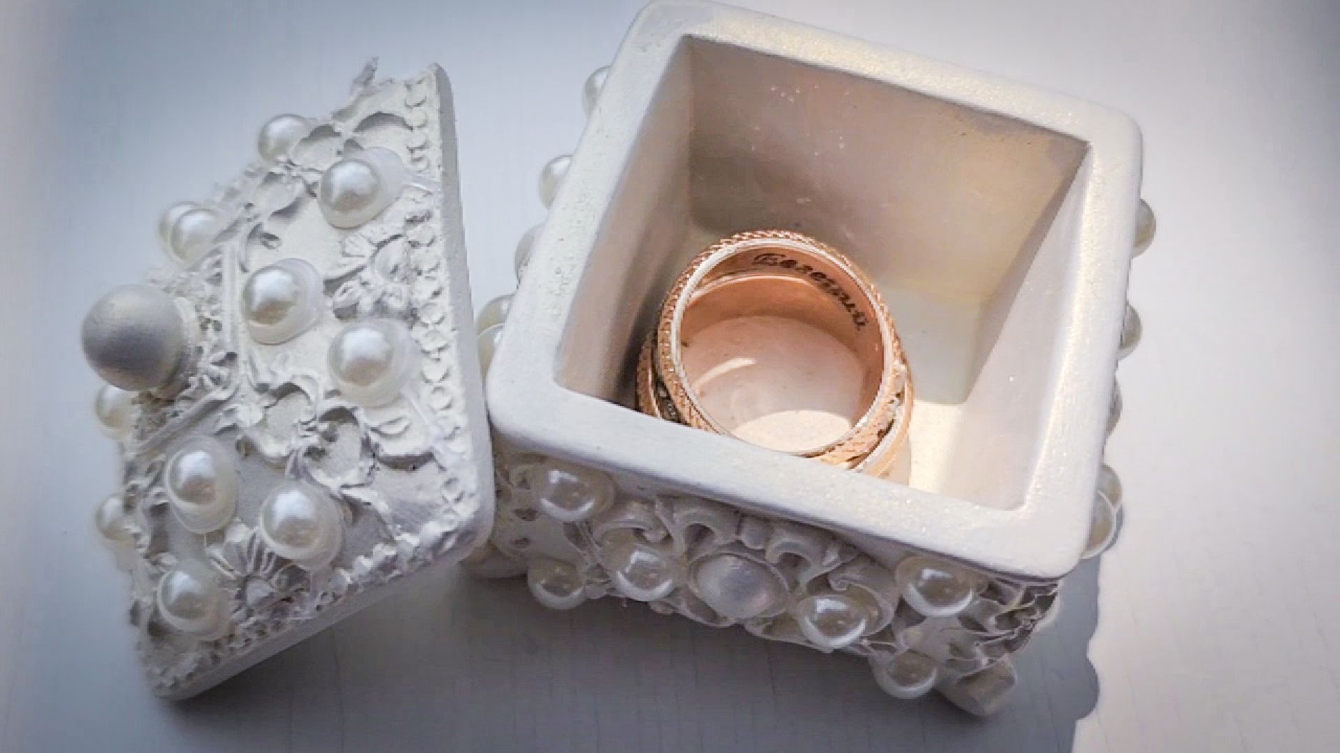 бронницы, выездная регистрация брака в бронницах, свадьба в парке, молодожены, парк бронницкий луг,