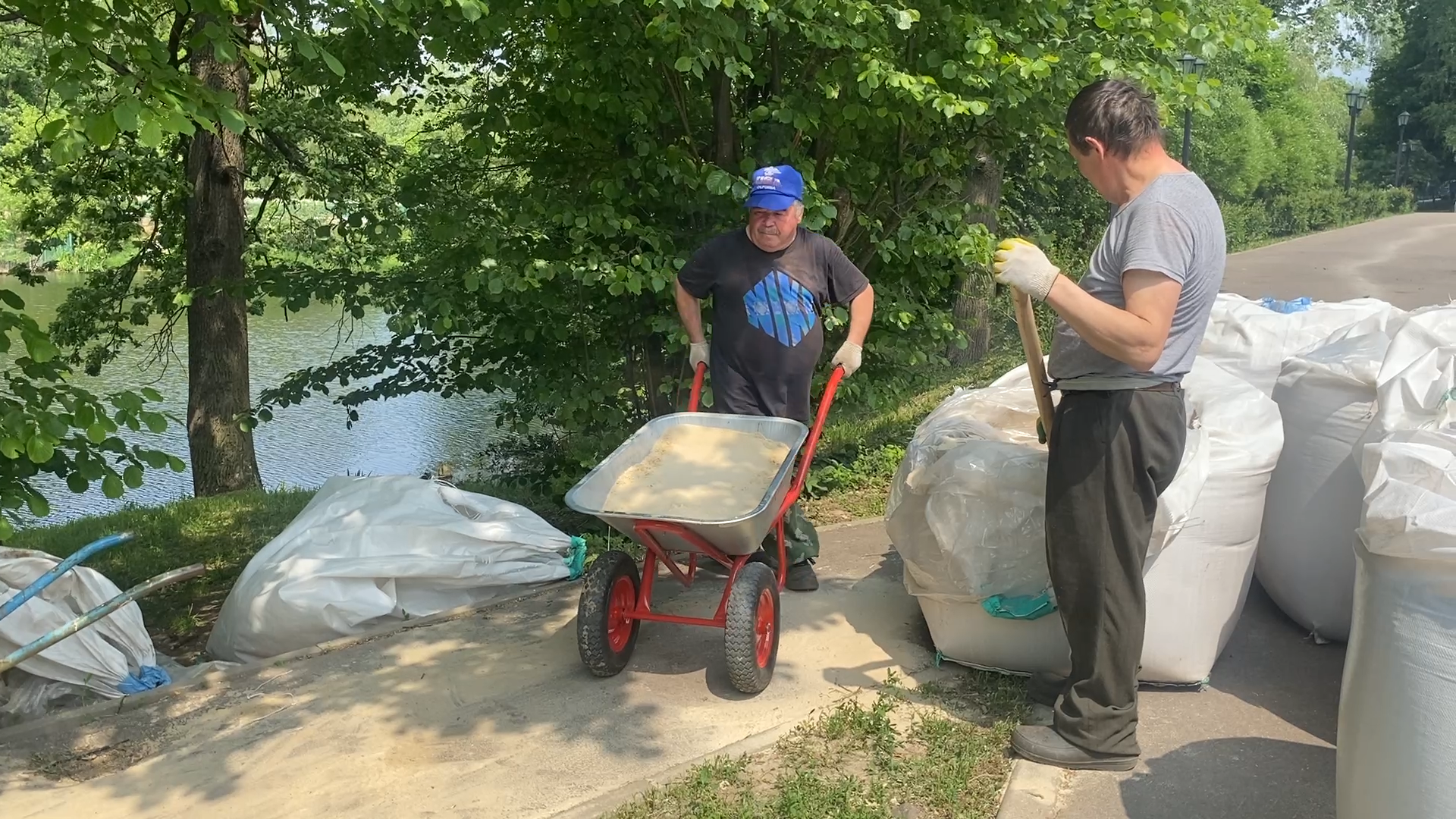 благоустройство территории, набережная озера, власиха озеро, верхнее озеро власиха, песок емеля,кварцевый песок,