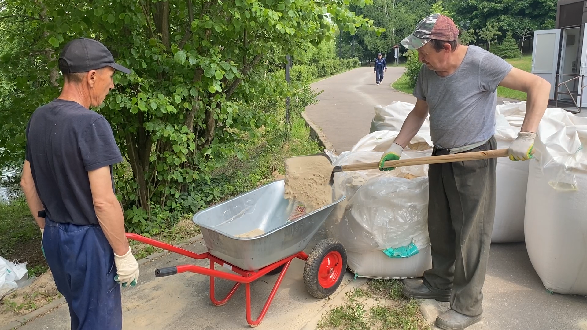 благоустройство территории, набережная озера, власиха озеро, верхнее озеро власиха, песок емеля,кварцевый песок,