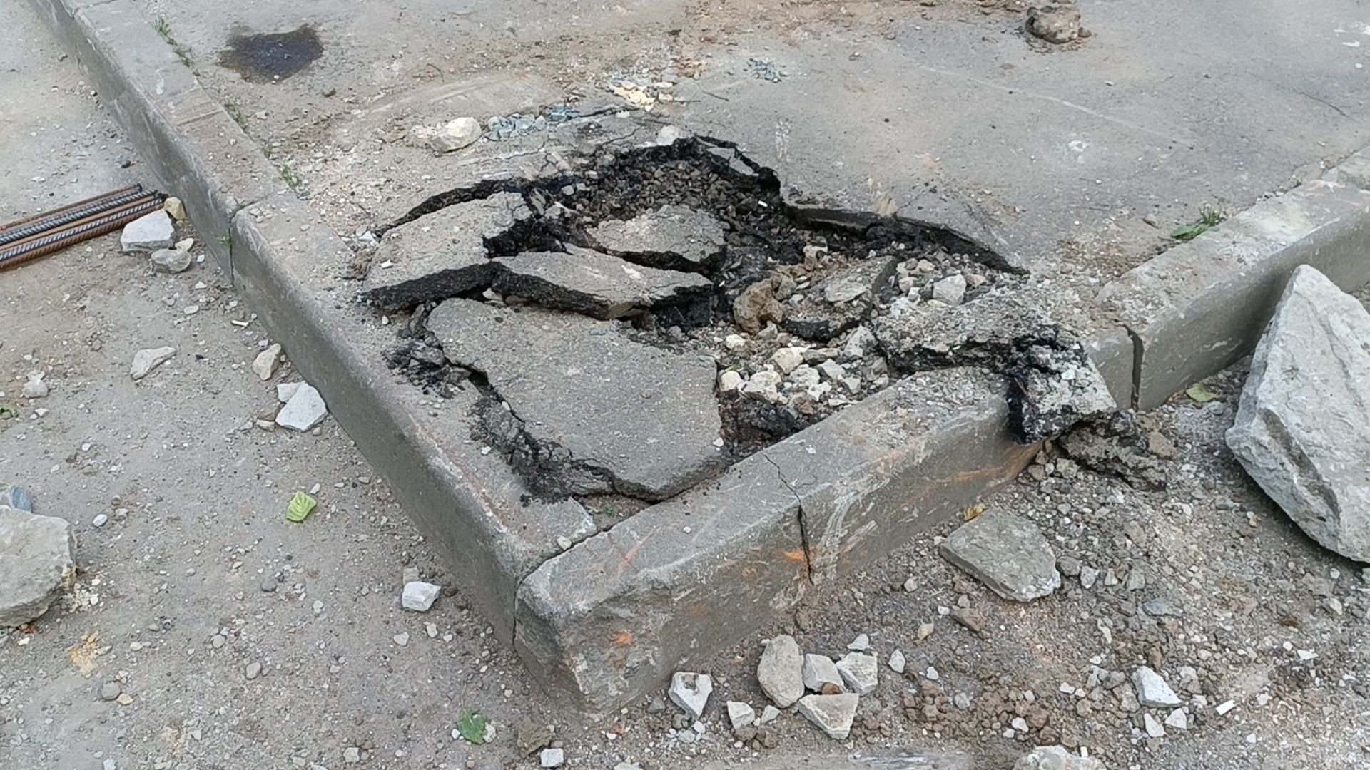 реконструкция памятника, благоуствойство, щёлково, мемориал воинам хлопчатобумажного комбината,