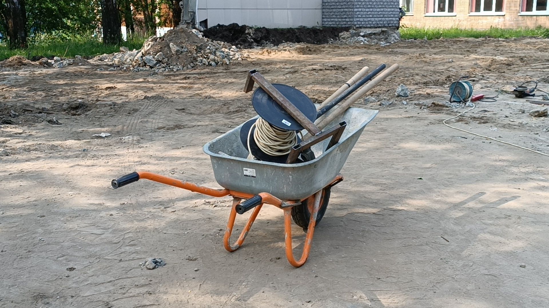 реконструкция памятника, благоуствойство, щёлково, мемориал воинам хлопчатобумажного комбината,