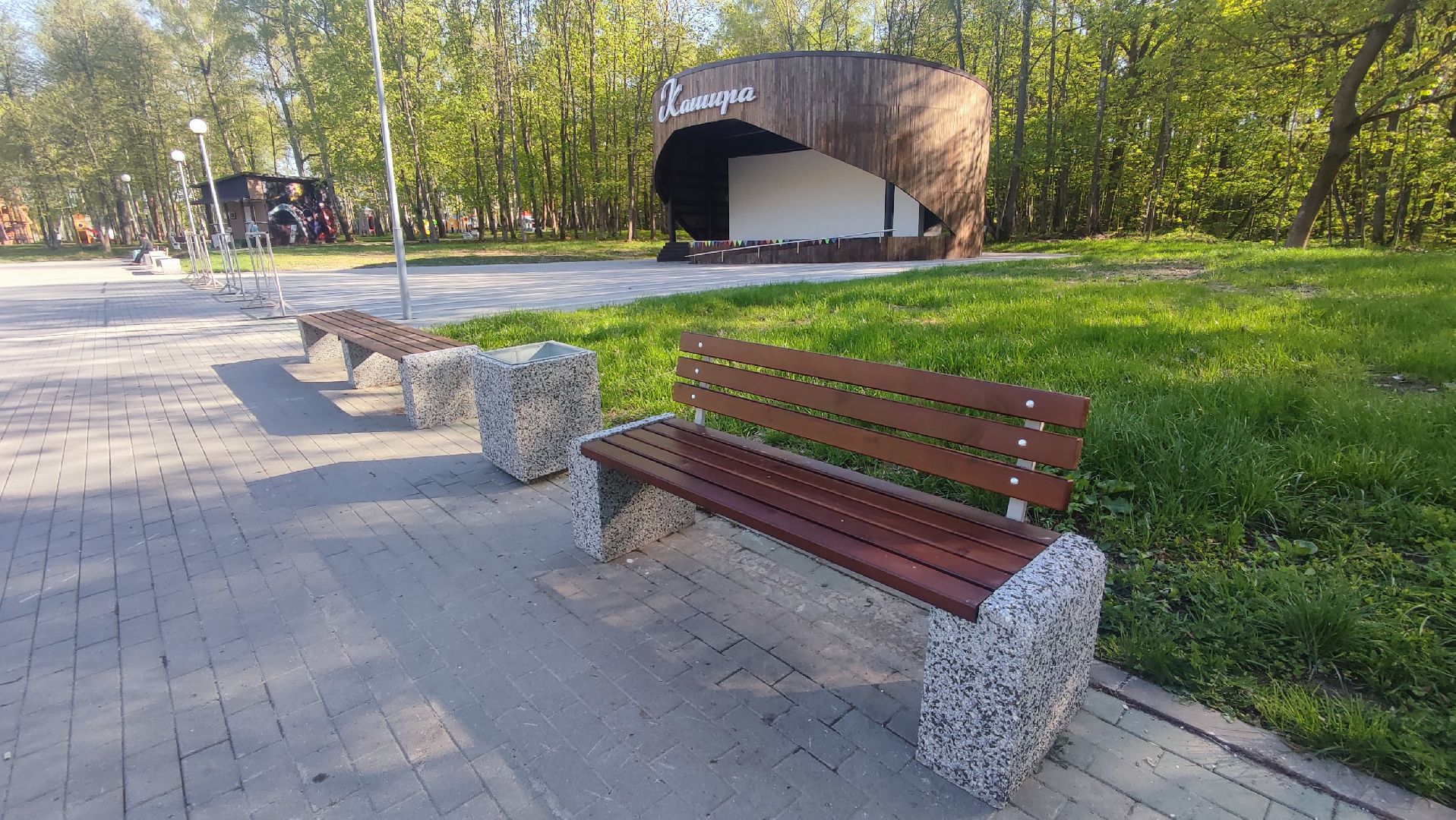 Кашира, парк, лавки, скамейки, отдых