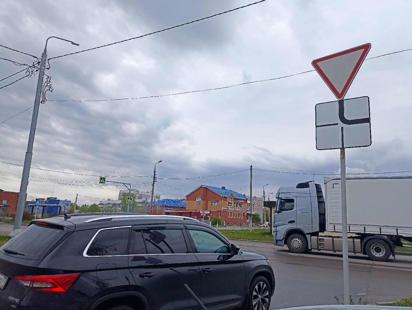 Серпухов, Подмосковье, дороги, знаки, безопасность, пешеходы, автомобилисты