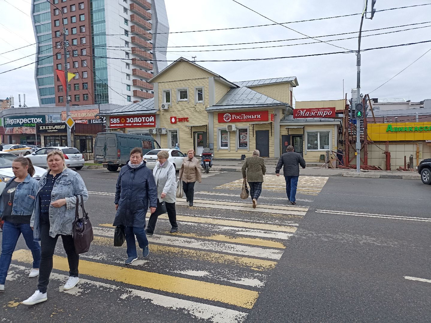 Серпухов, Подмосковье, дороги, знаки, безопасность, пешеходы, автомобилисты, светофор