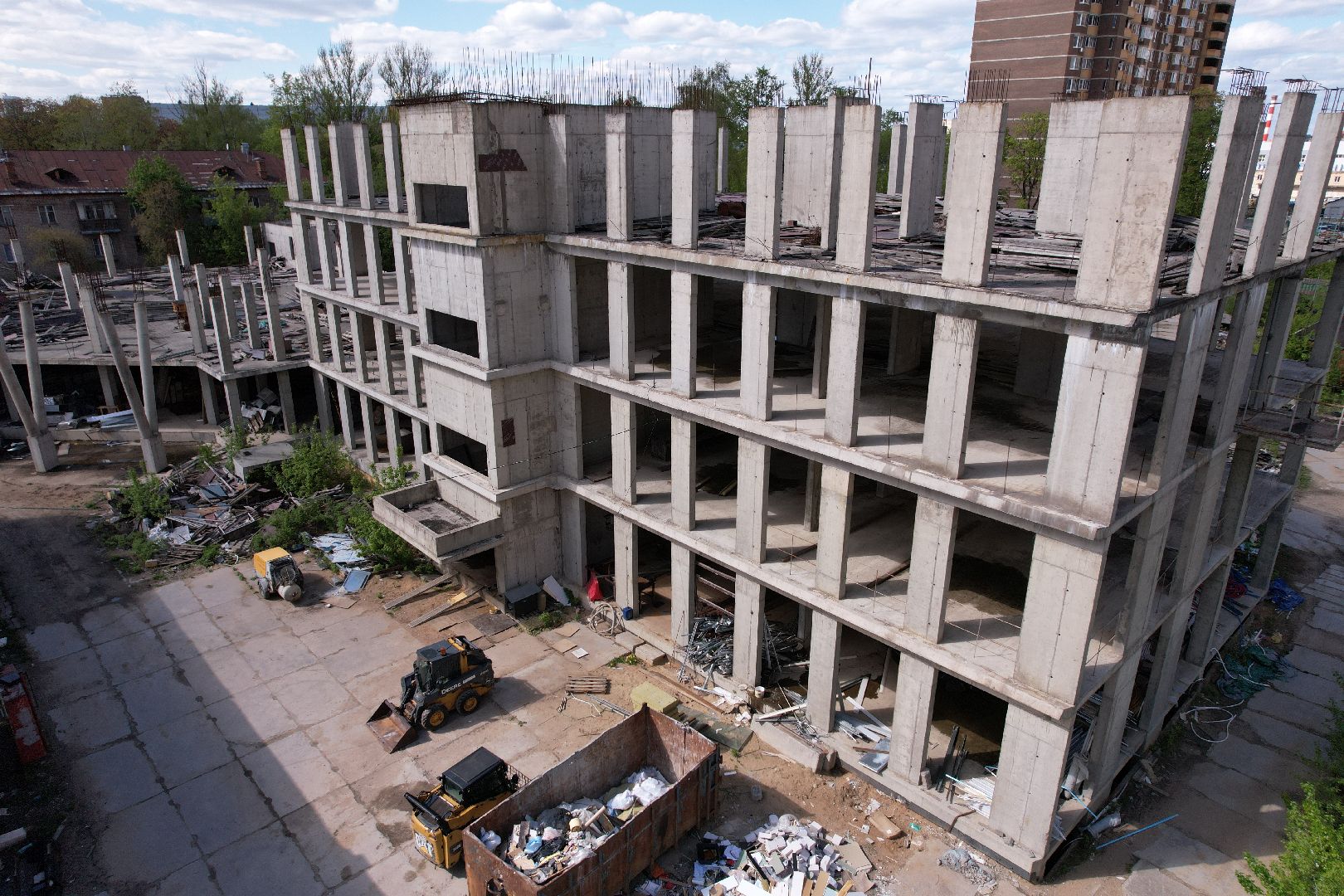 видео с коптера, школа в ЖК Золотые ворота, школа долгострой в королеве,