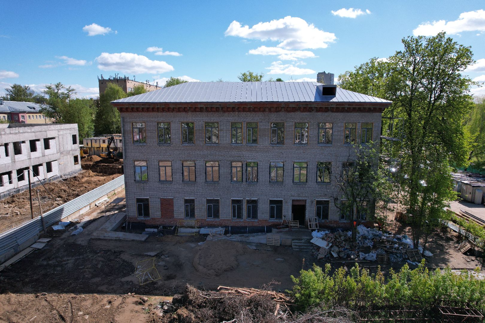 Поликлиника 1 в Королеве , видео с коптера, капремонт поликлиники королев,