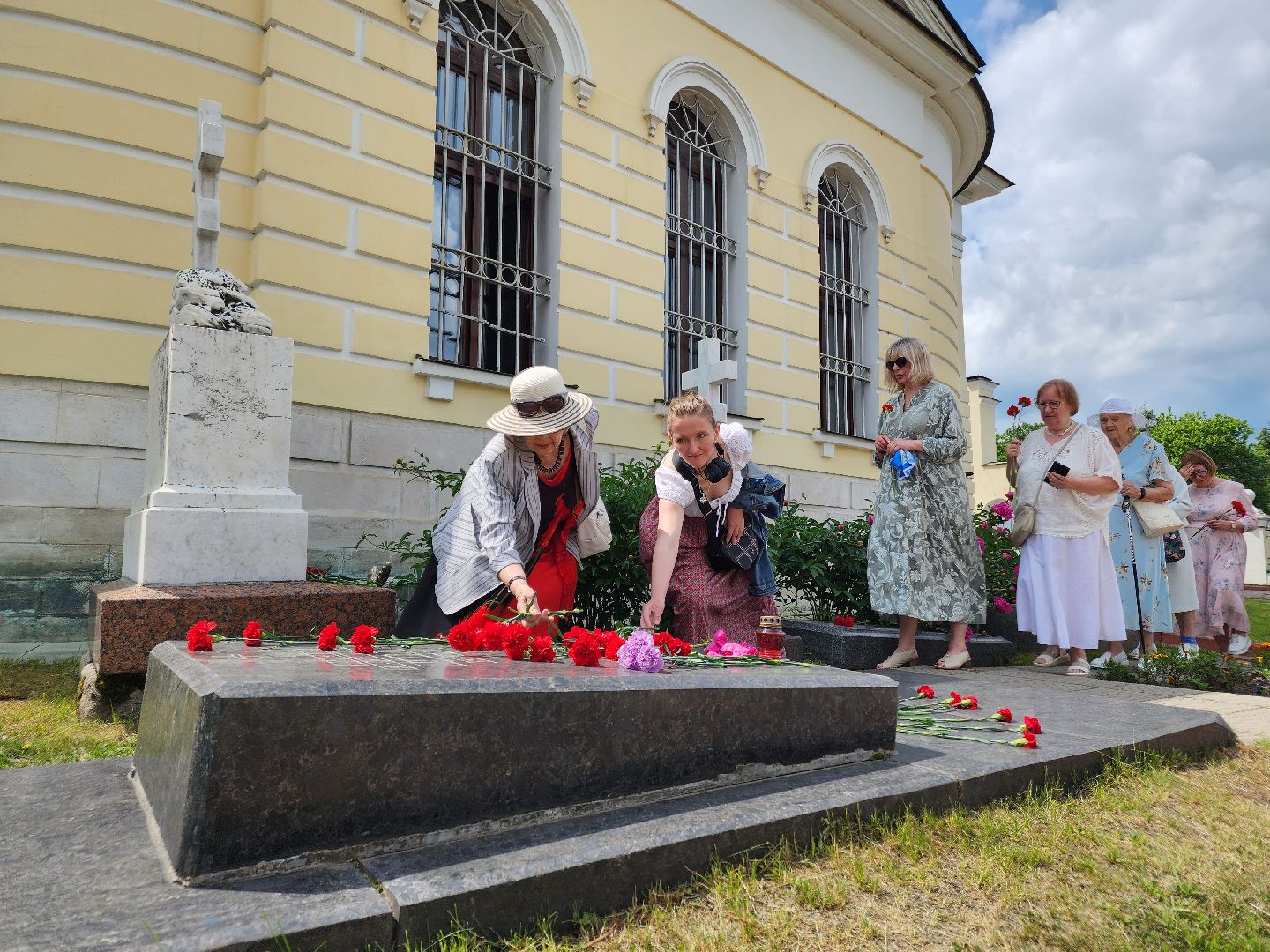 чехов, улица пушкина, музей усадьба лопасня-зачатьевское, день рождения александра пушкина, выставки, конкурс, концерт, бесплатные обзорные экскурсии, музей-заповедник мелихово, потомки поэта,