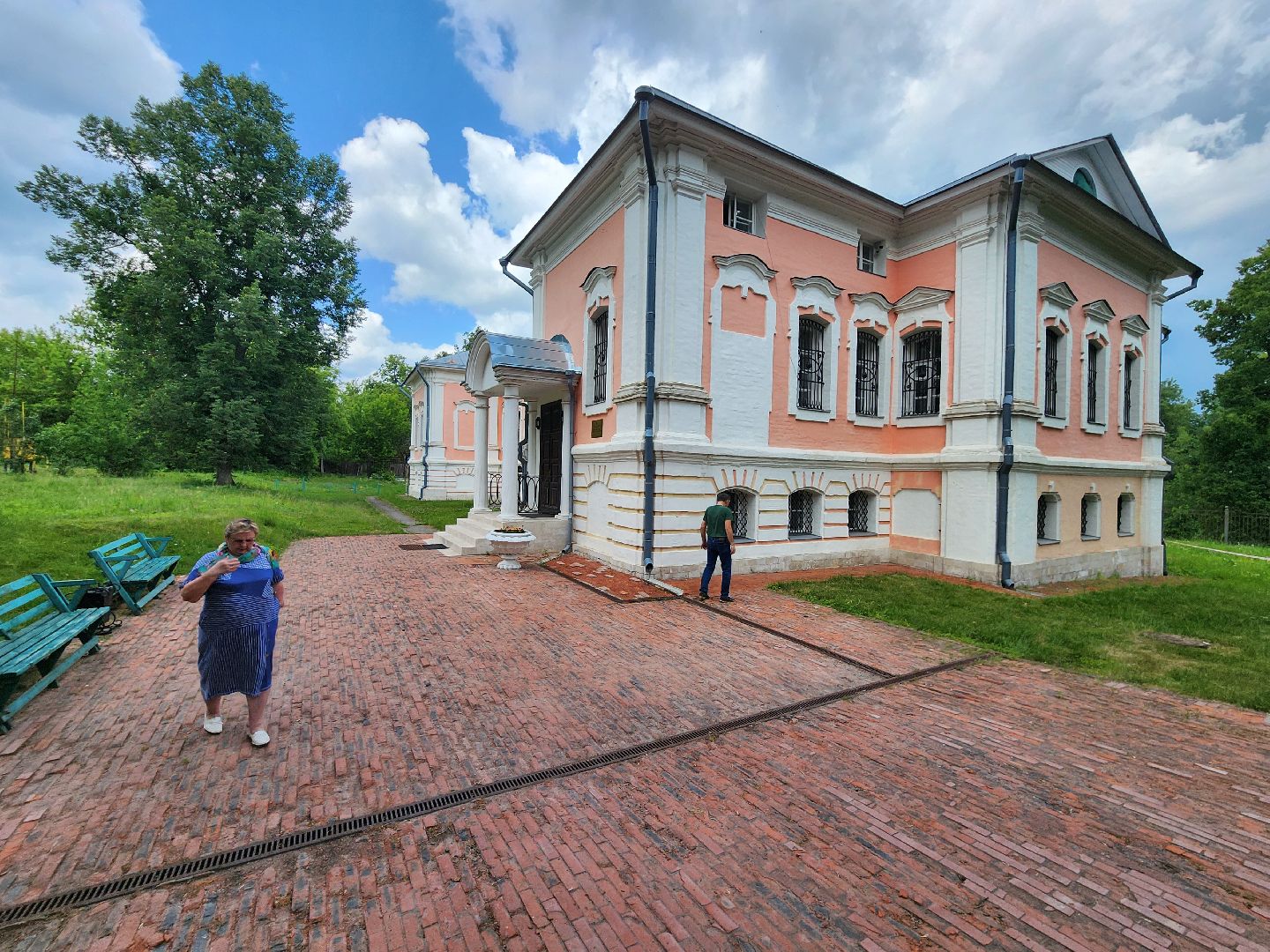 чехов, улица пушкина, музей усадьба лопасня-зачатьевское, день рождения александра пушкина, выставки, конкурс, концерт, бесплатные обзорные экскурсии, музей-заповедник мелихово, потомки поэта,