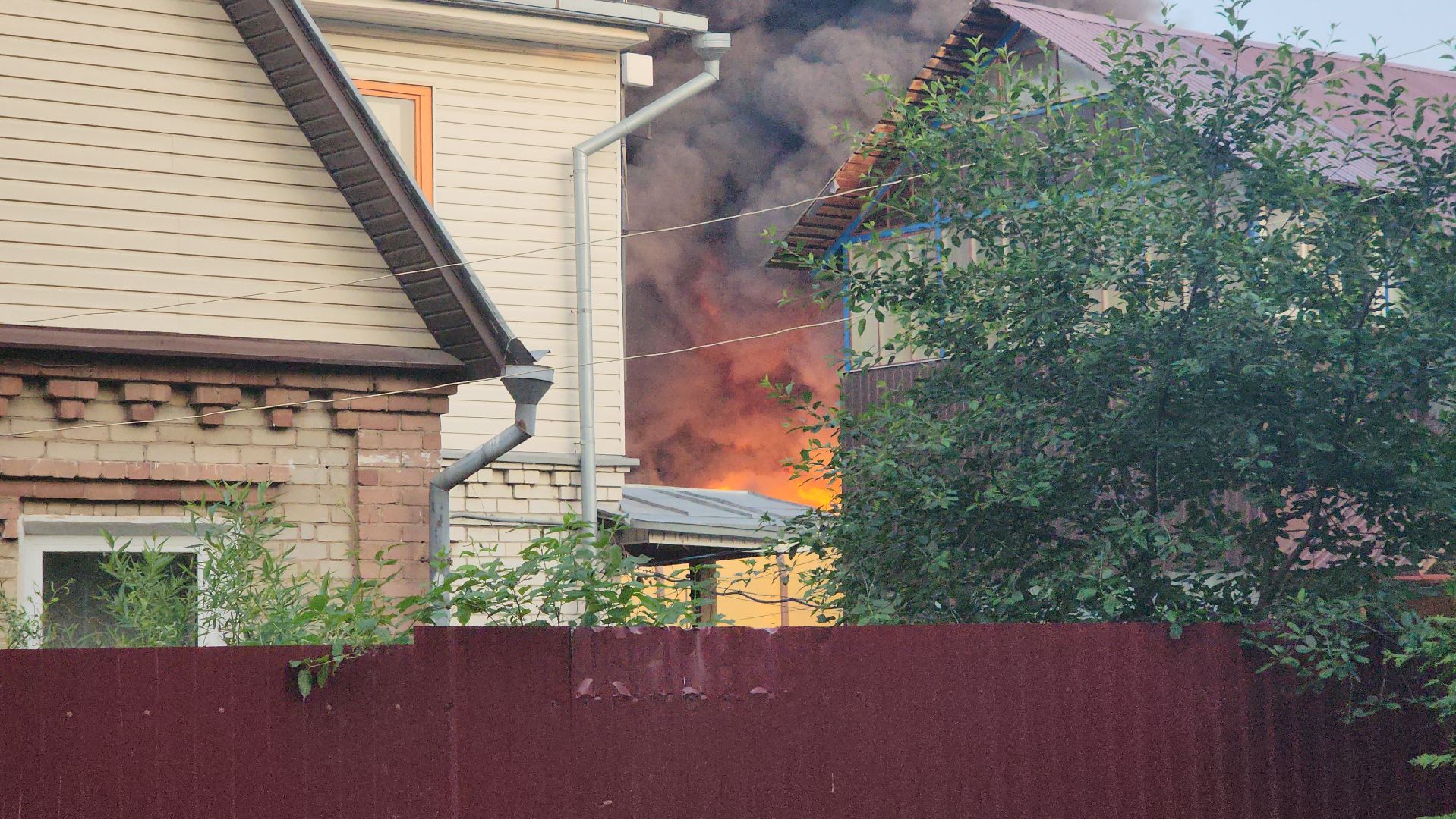 пушкино, пожар, склад, чп, возгорание,