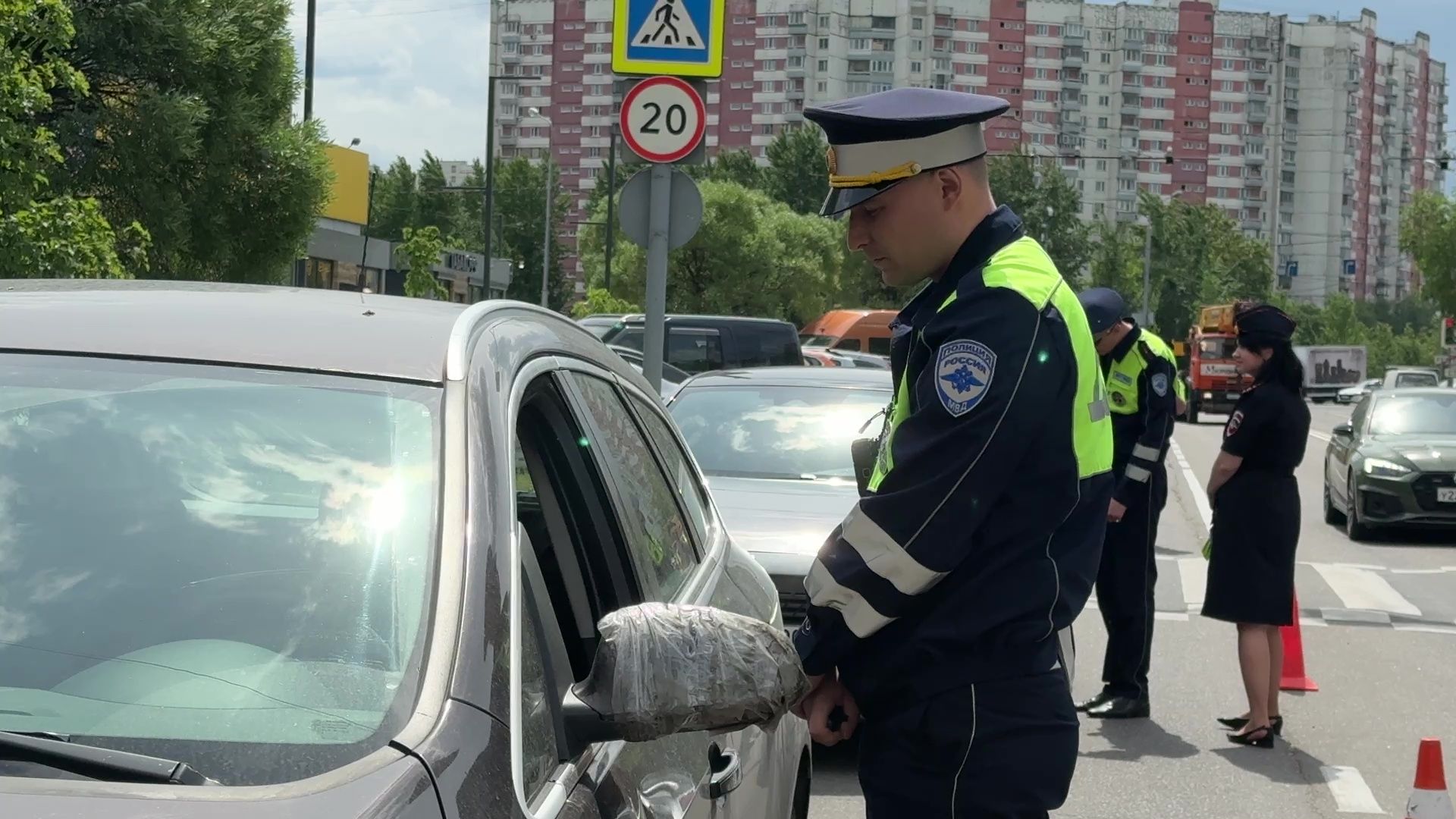 Реутов, ГИБДД, рейд, ребенок - пассажир, детское кресло, перевозка детей,