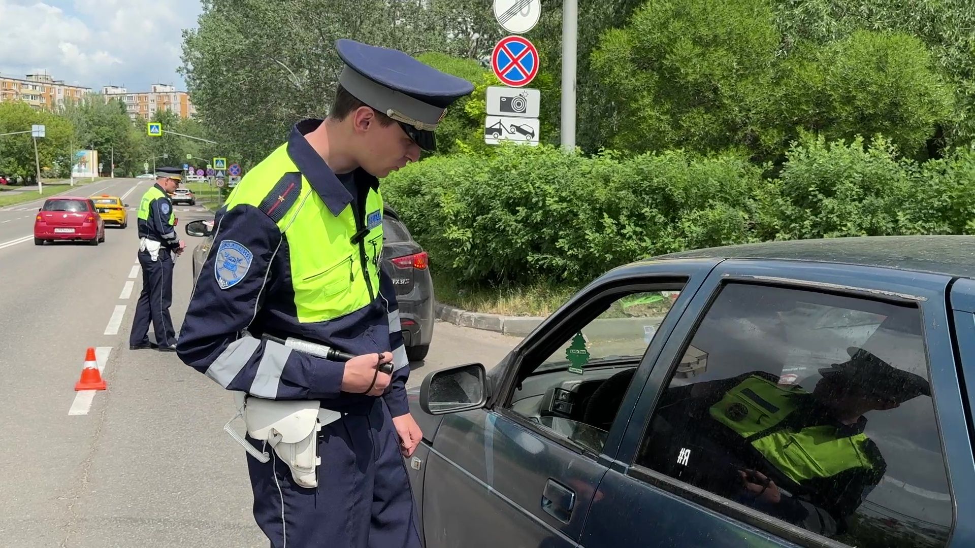 Реутов, ГИБДД, рейд, ребенок - пассажир, детское кресло, перевозка детей,