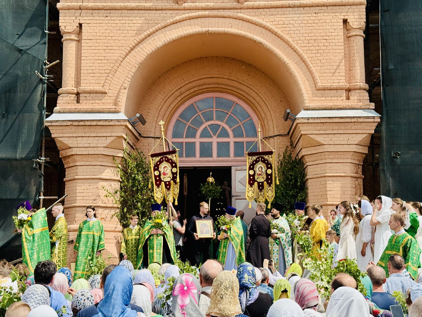 раменское, троица, троицкий храм, троицкий храм раменское, церковь,