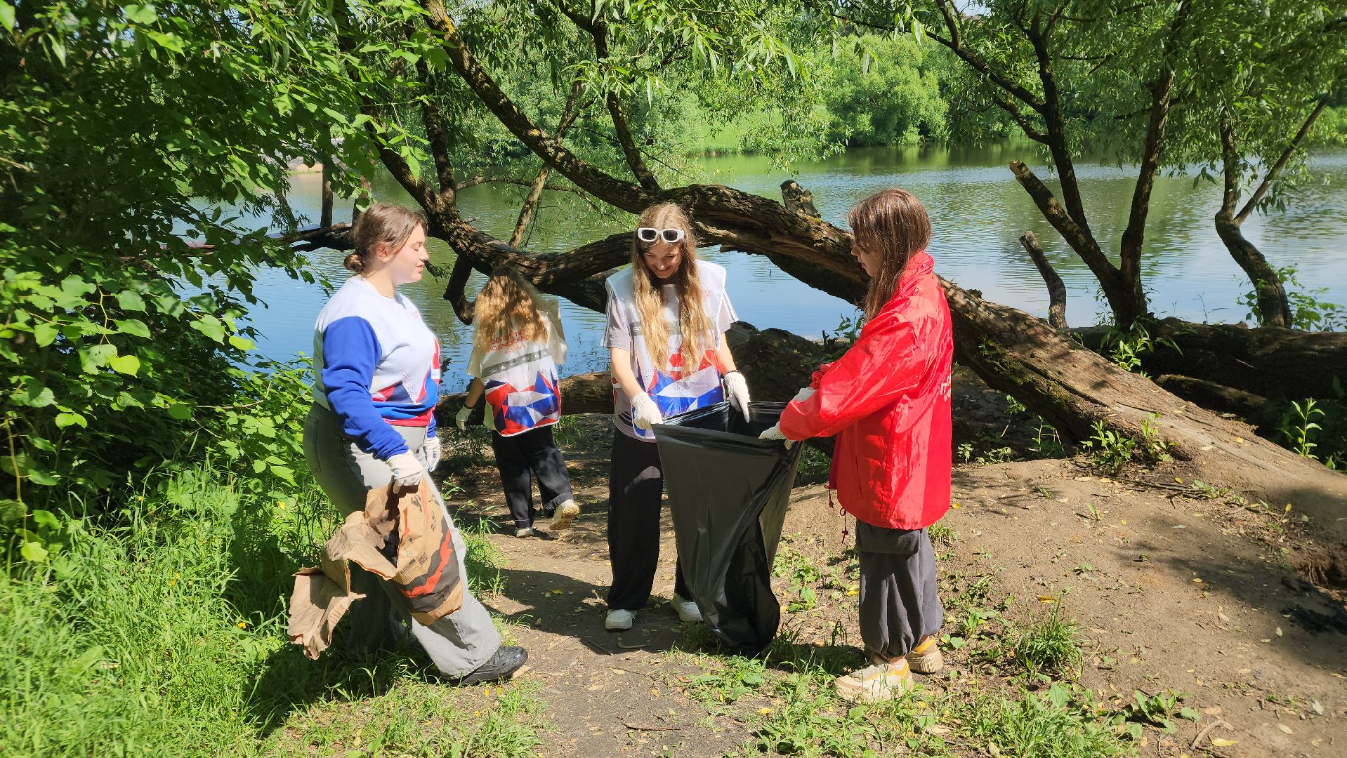 Подольск , Акция, Чистая река,