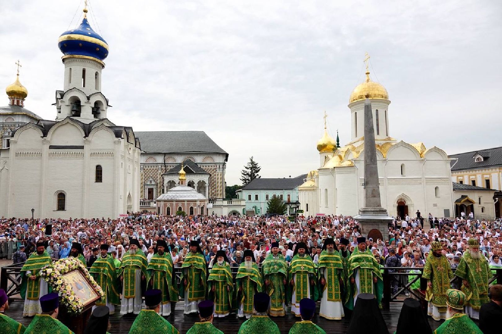 патриарх кирилл ,  сергиев посад , сергиево-посадский городской округ, вера, троица, троице-сергиева лавра ,