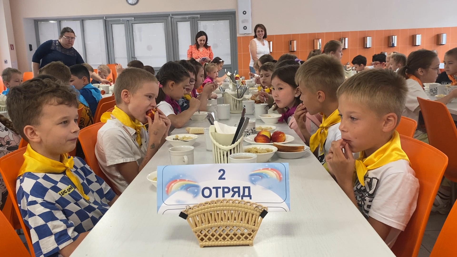 пришкольный лагерь власиха, школа имени попова, школа попова власиха, летний лагерь радуга, открытие лагерной смены,