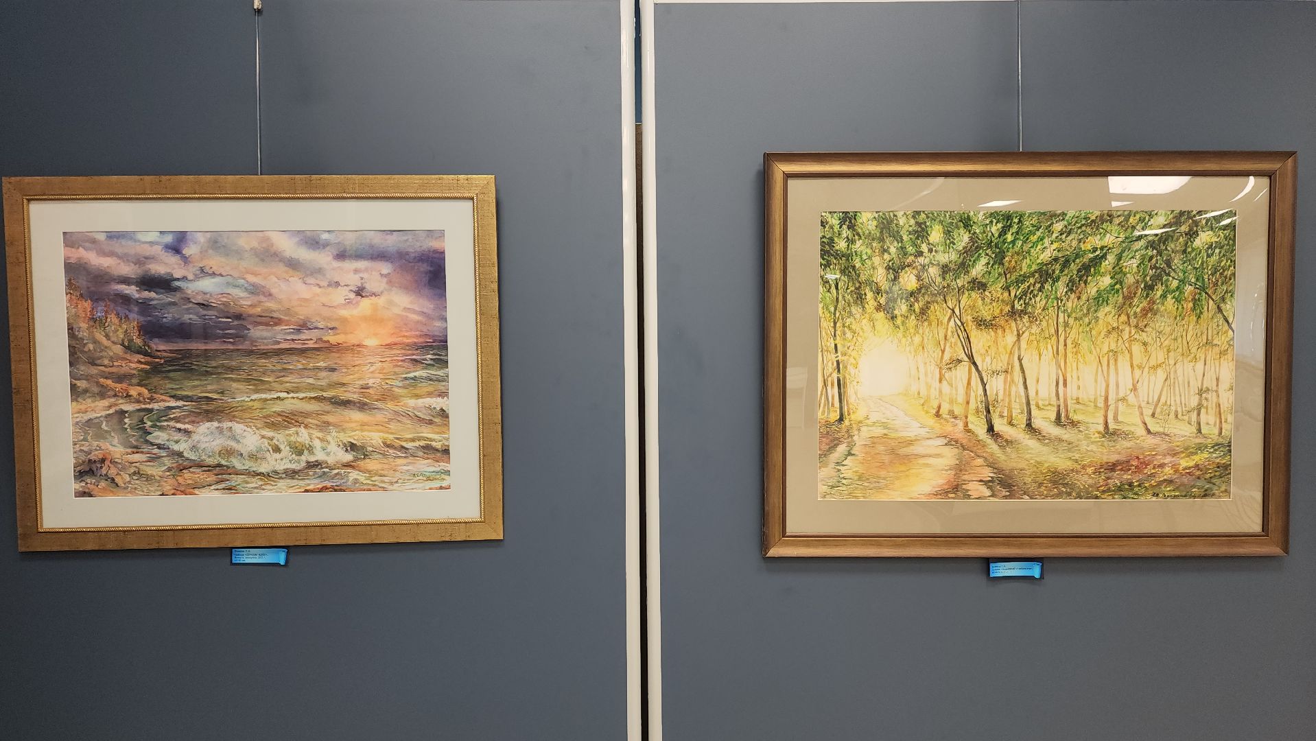 библиотека, день россии, художественная выставка, жостово, городецкая роспись, живопись, графика, картины маслом, художница,образ россии моей,вертикалки,