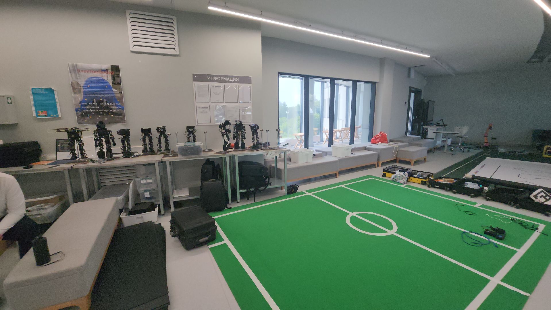 долгопрудный, робототехника, роботы, роботы-футболисты, roki-2,