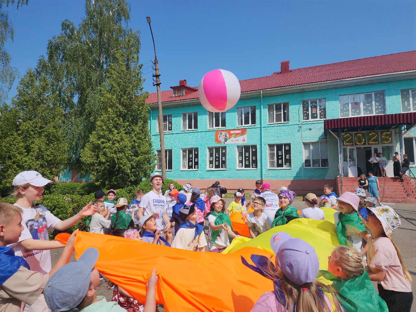 серпухов, подмосковье, детский лагерь, аниматор, ростовые куклы, каникулы, лагерь в школе,