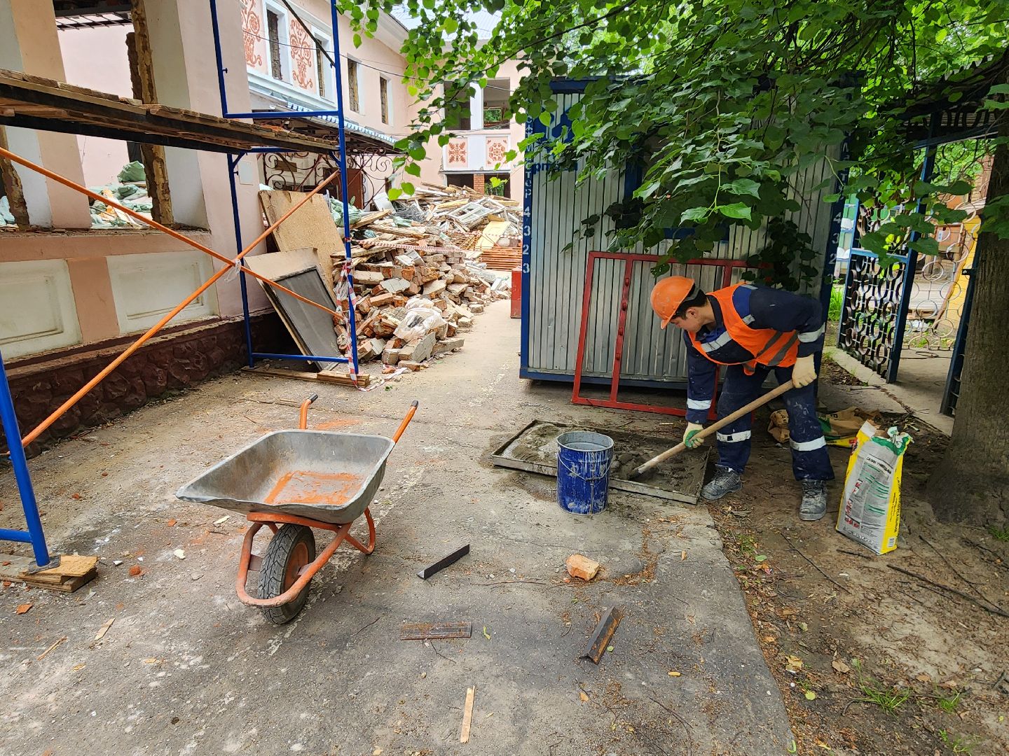 чехов, улица монтажная, детский сад, дошкольное отделение, капитальный ремонт, обновление, строительство, реконструкция, ремонт бассейна, черновая отделка, фасадные работы, кровля, инженерные сети, госпрограмма московской области,гимназия 2,