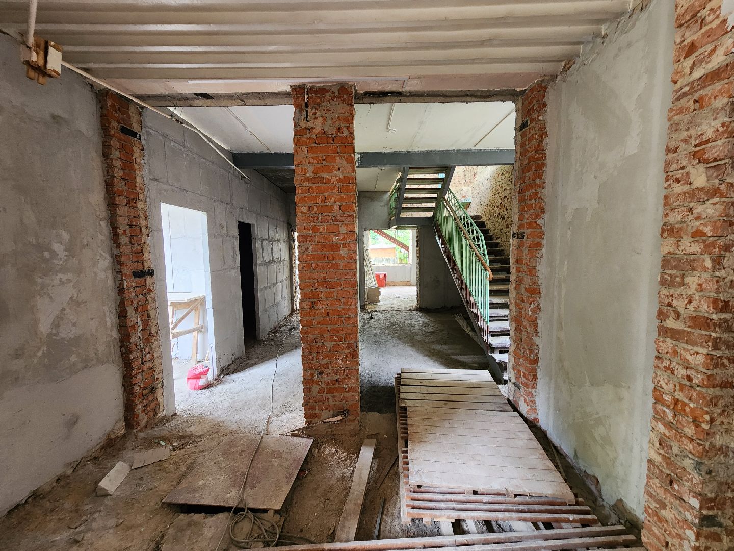 чехов, улица монтажная, детский сад, дошкольное отделение, капитальный ремонт, обновление, строительство, реконструкция, ремонт бассейна, черновая отделка, фасадные работы, кровля, инженерные сети, госпрограмма московской области,гимназия 2,