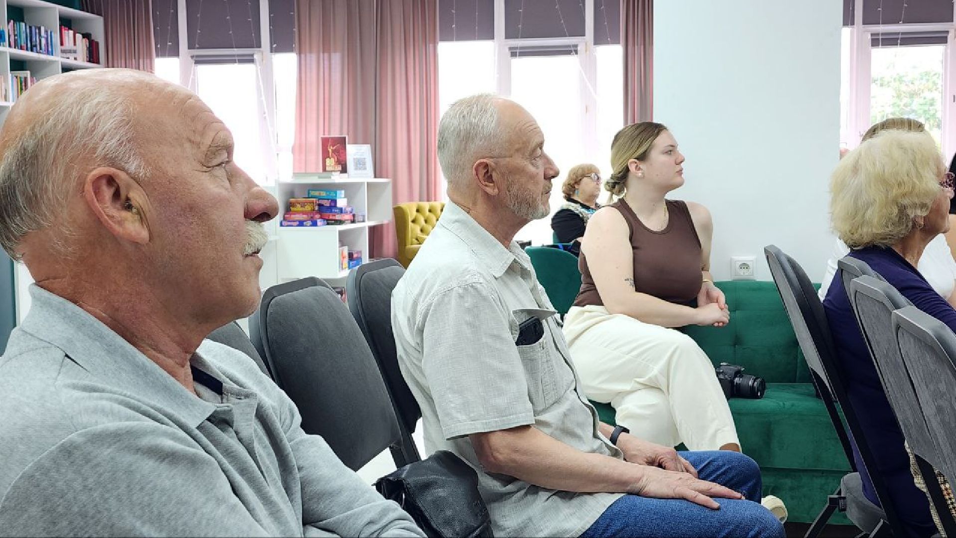 Дмитров, Центральная библиотека, Писатель Евгений Курочкин, 80-летие Победы, Перемиловская высота,