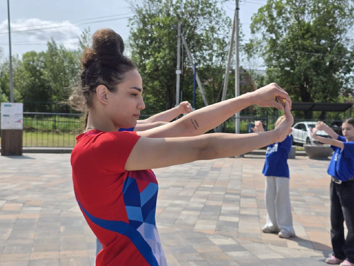 можайск, можайский муниципальный округ, подмосковье, спорт, зарядка с чемпионом, карина черевань, чемпионка мира,