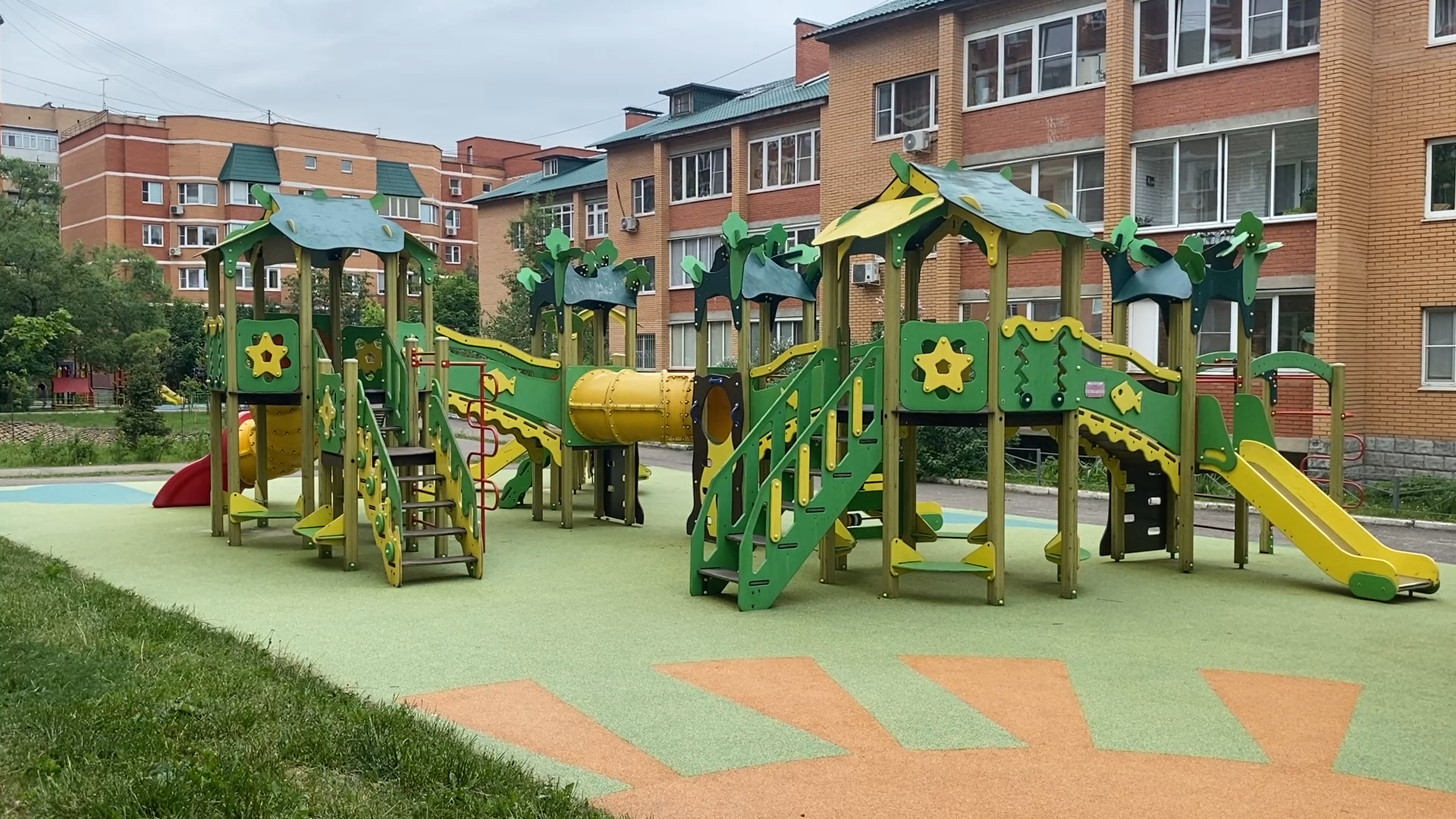 спорт во власихе, спортивная площадка, теннисный стол, баскетбольная площадка, спортплощадка власиха,