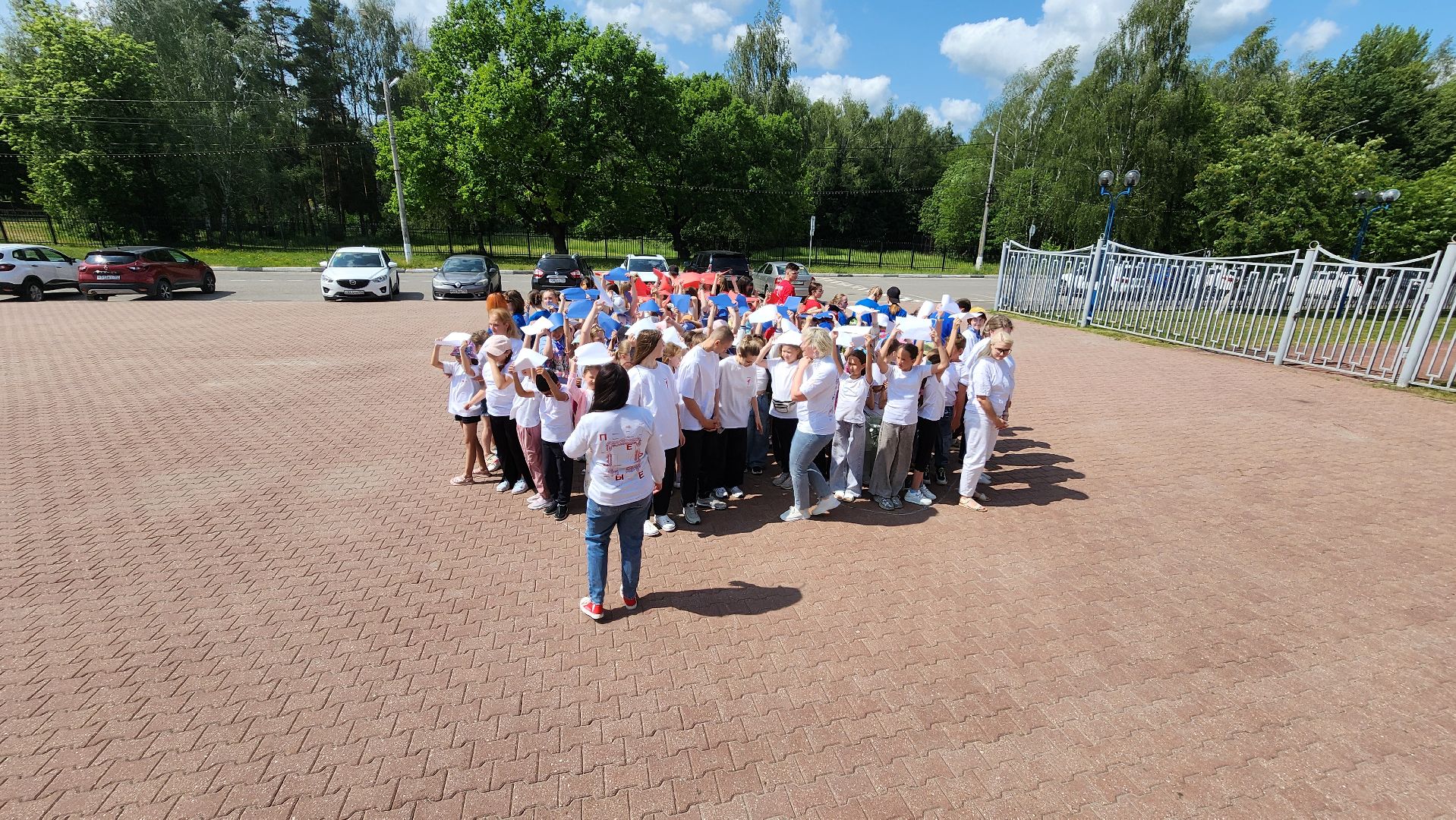 кашира, акция, флешмоб, движение первых, орлята россии, день россии,