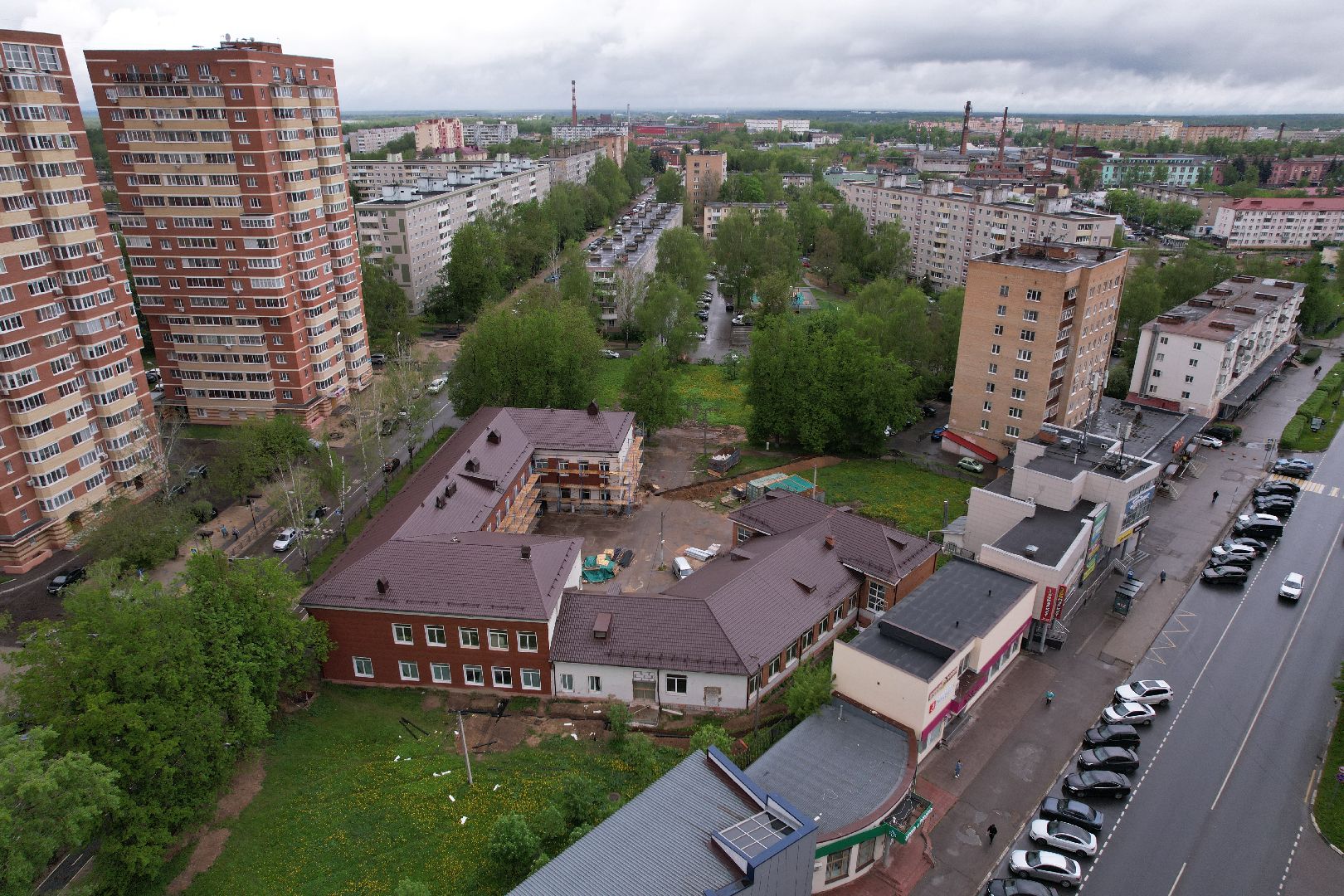 видео с коптера, ремонт лицея 10, лицей 10 в клину,