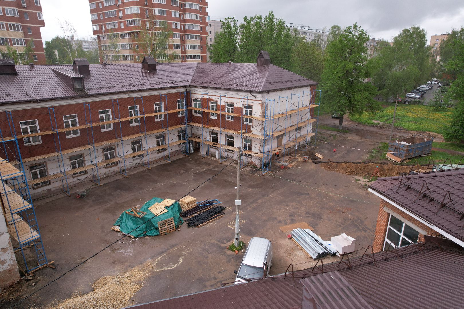 видео с коптера, ремонт лицея 10, лицей 10 в клину,