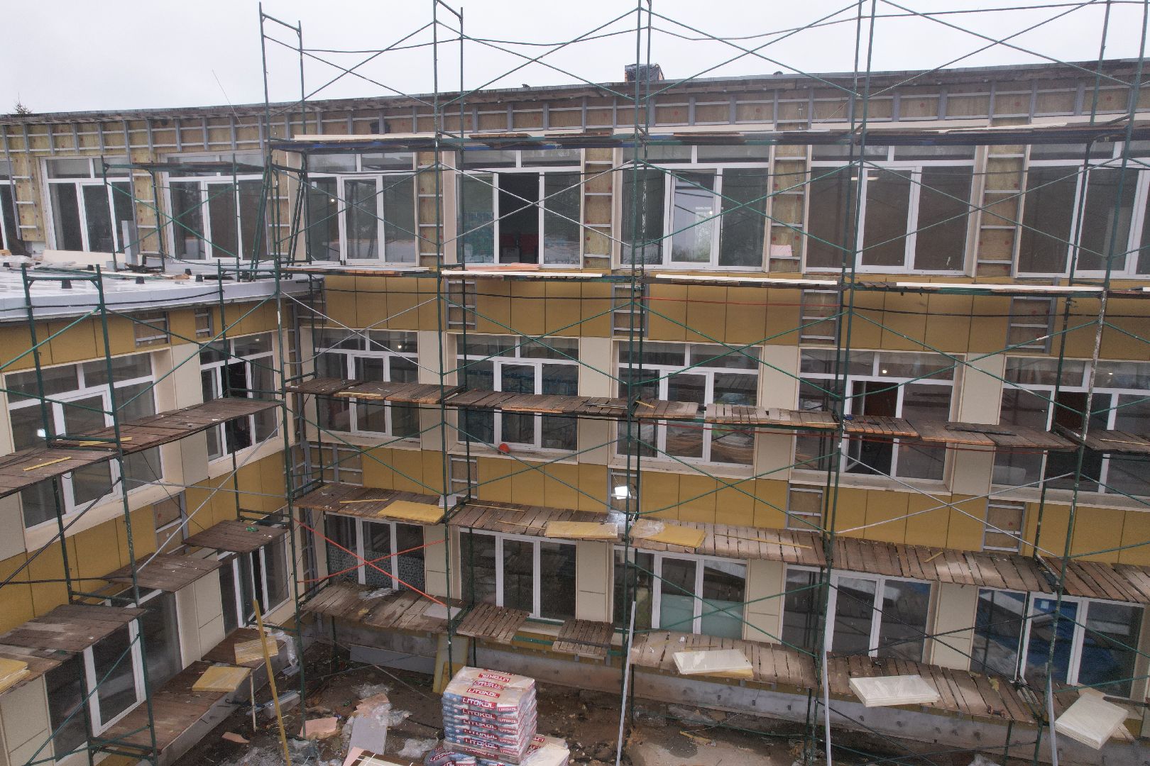 видео с коптера, школа содружество высоковск,