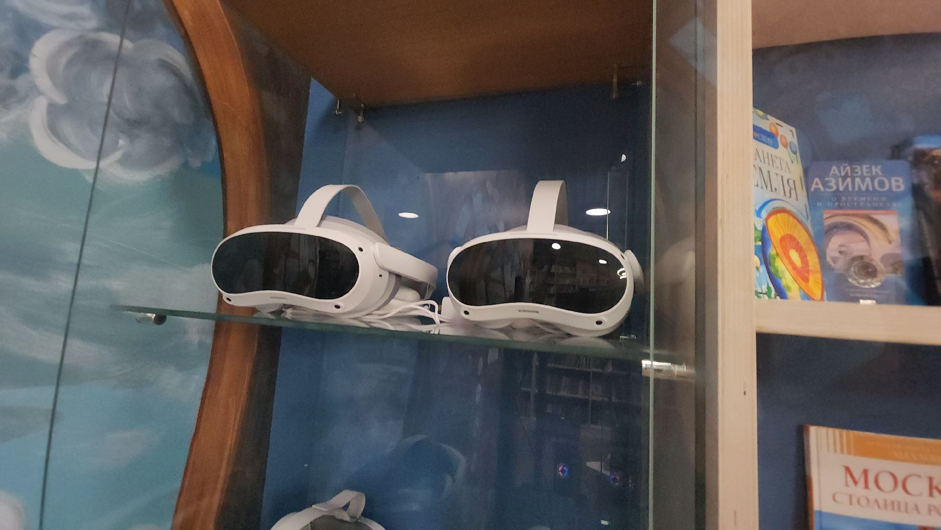 геймерские кресла, кресло-авиасимулятор, симулятор гонок, vr в библиотеке, центральная модельная библиотека, vr-шлем, дети, долгопрудный,