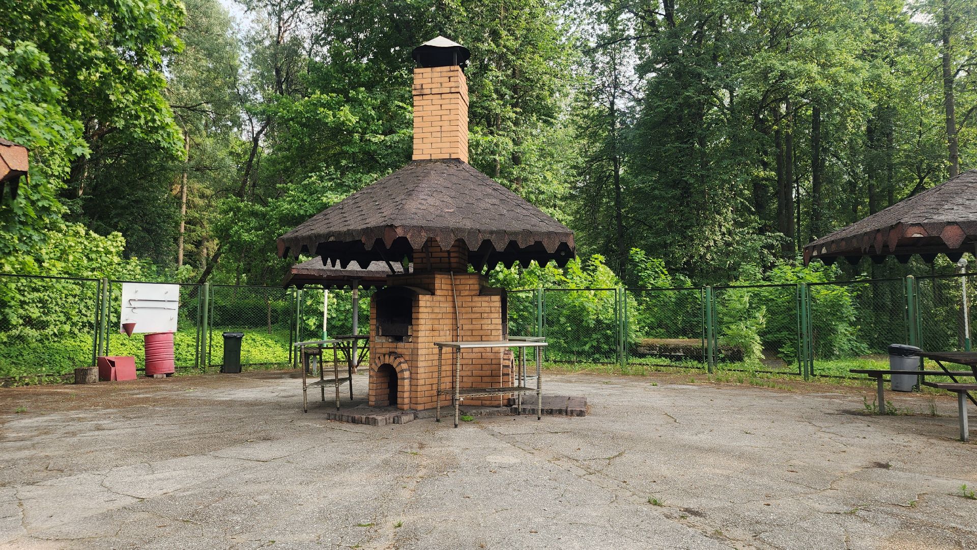 Туризм , Отдых на природе , Общество ,