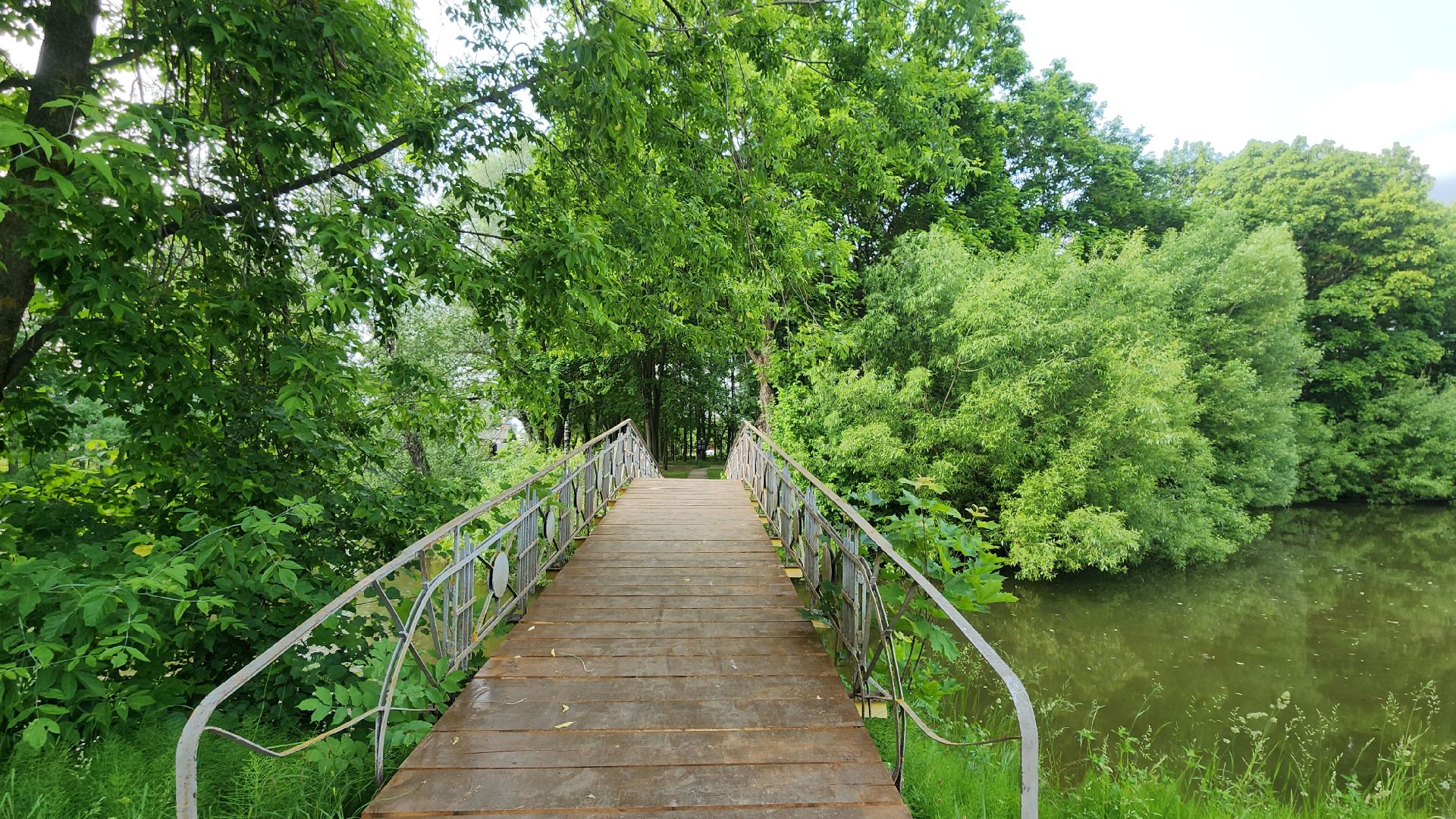 Туризм , Отдых на природе , Общество ,