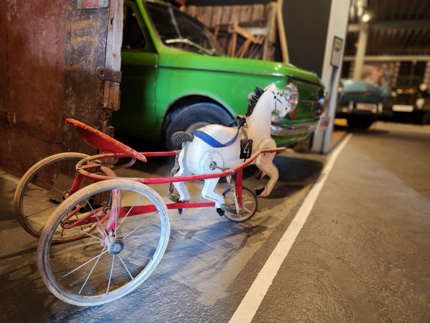 сергиев посад, музей ретрогараж, сергиево-посадский музейный комплекс,  семен жильцов, ушастый запорожец, советское кино,