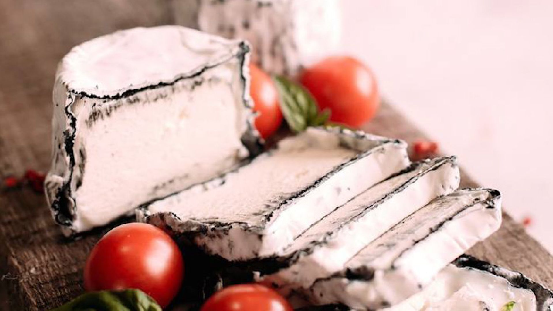 сыры из козьего молока, сыры ручной работы , экоферма Сотенка , раменский округ,