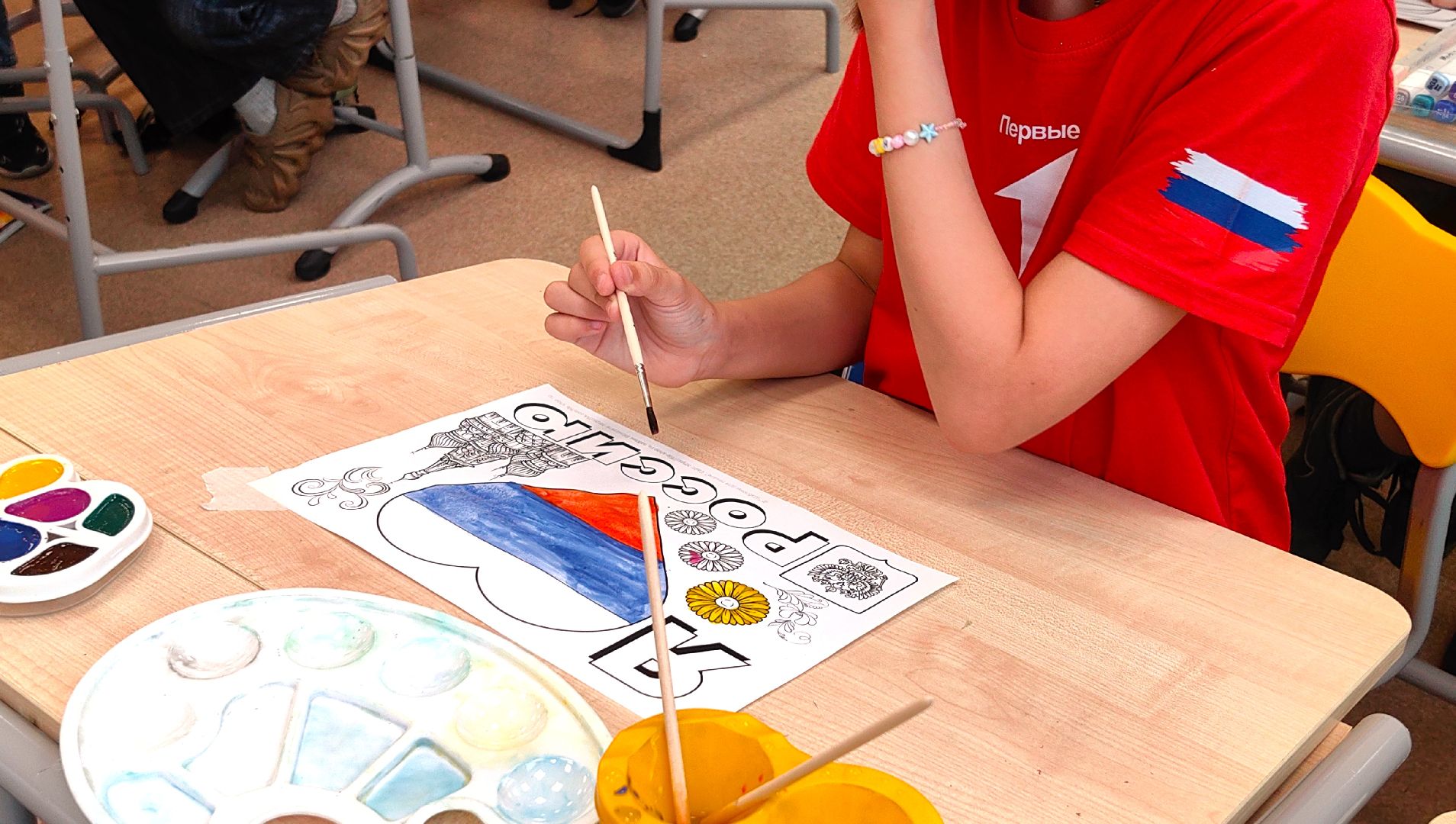 флешмоб, день россии, лагерь, символы,