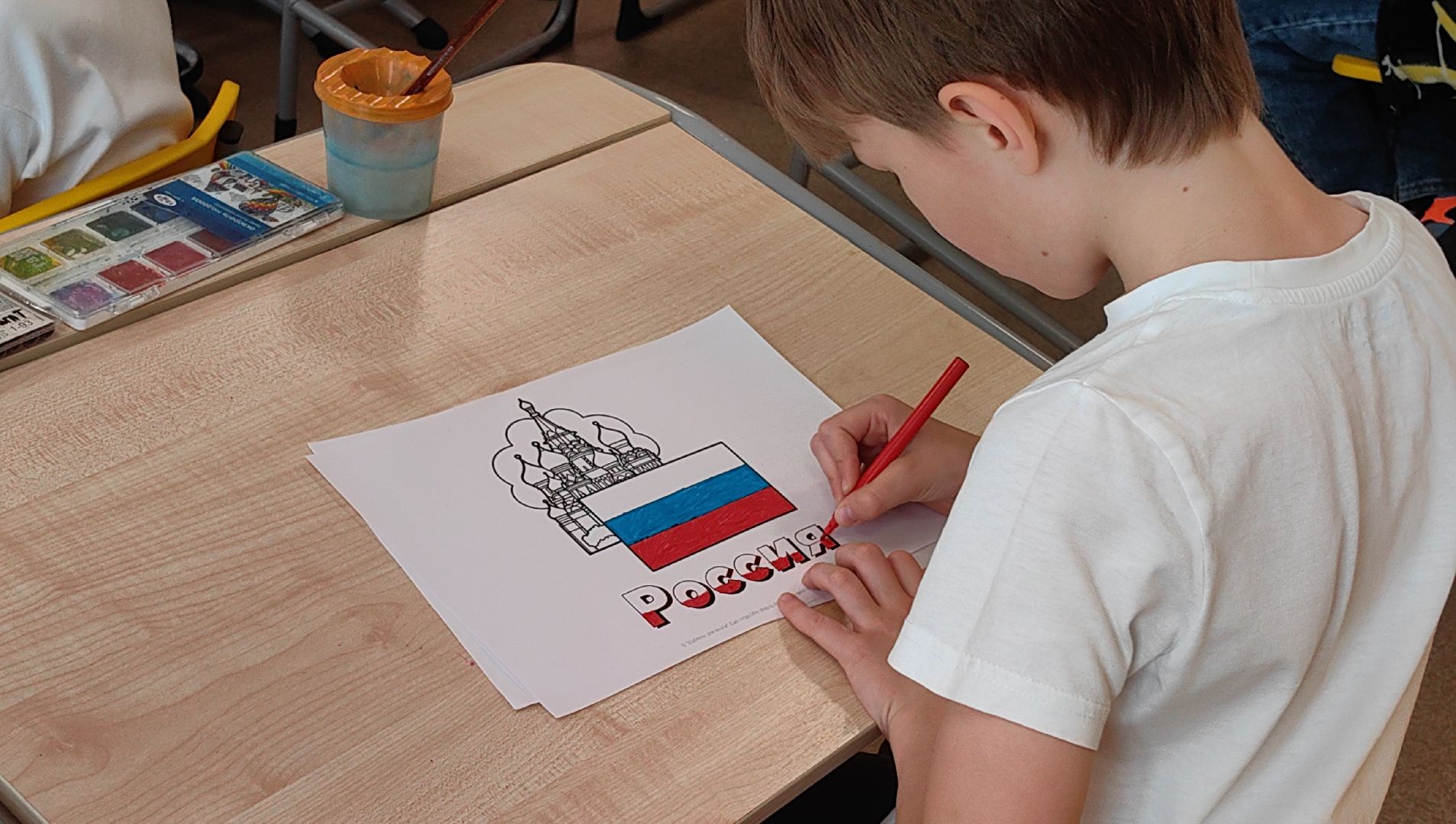 флешмоб, день россии, лагерь, символы,